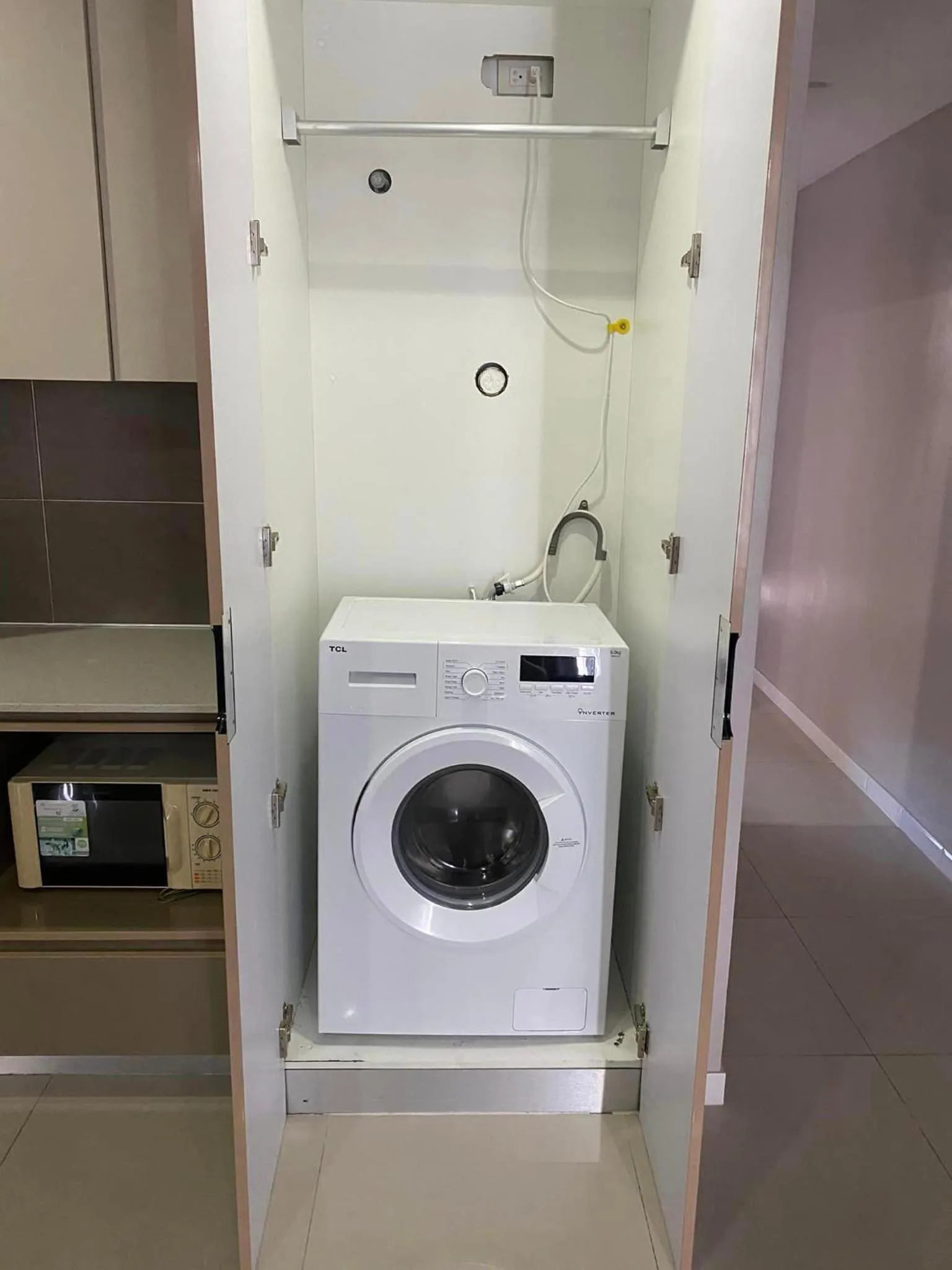 Deluxe Apartment in Chequers Suites Subic Bay