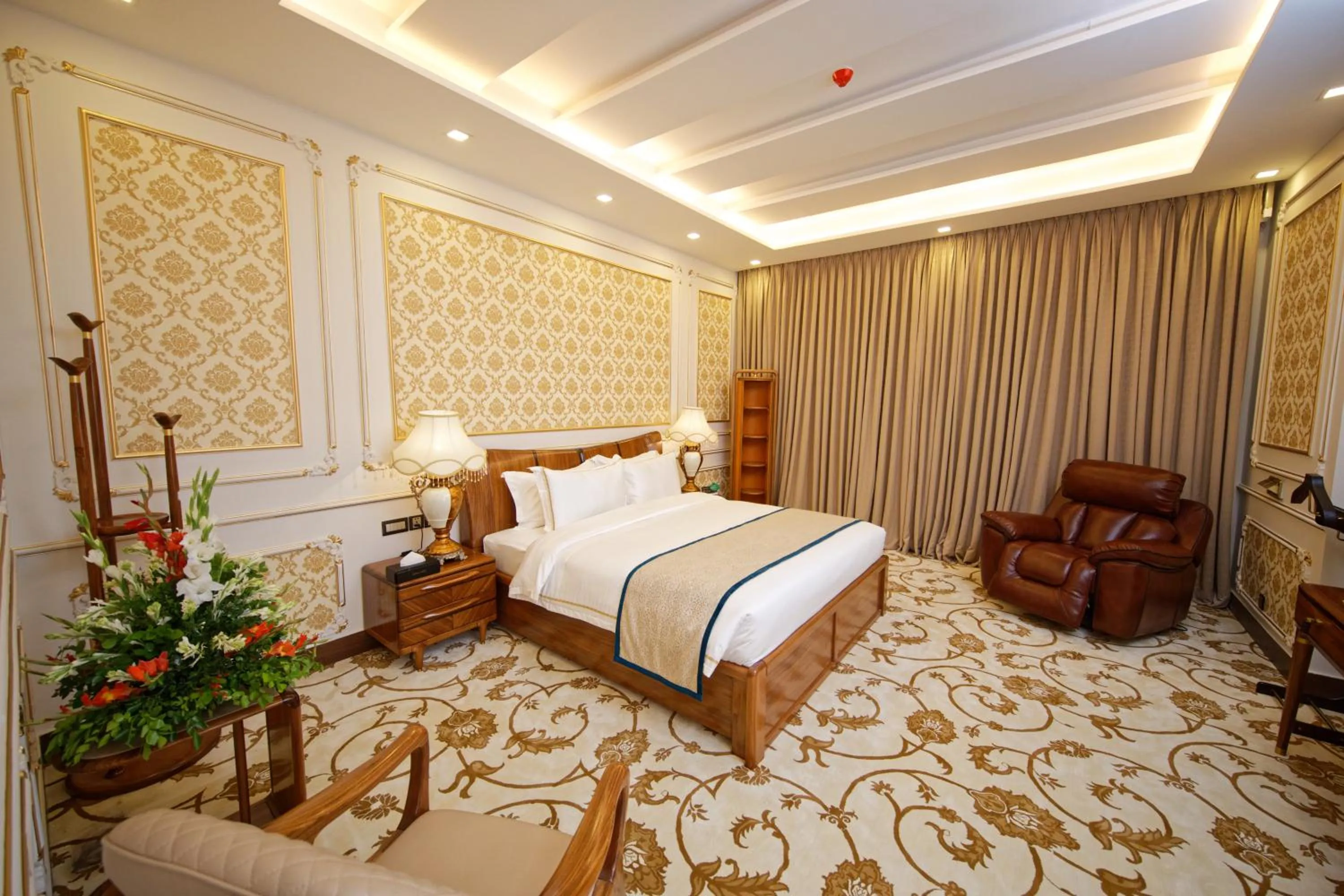 Presidential Suite in Royal Swiss Lahore