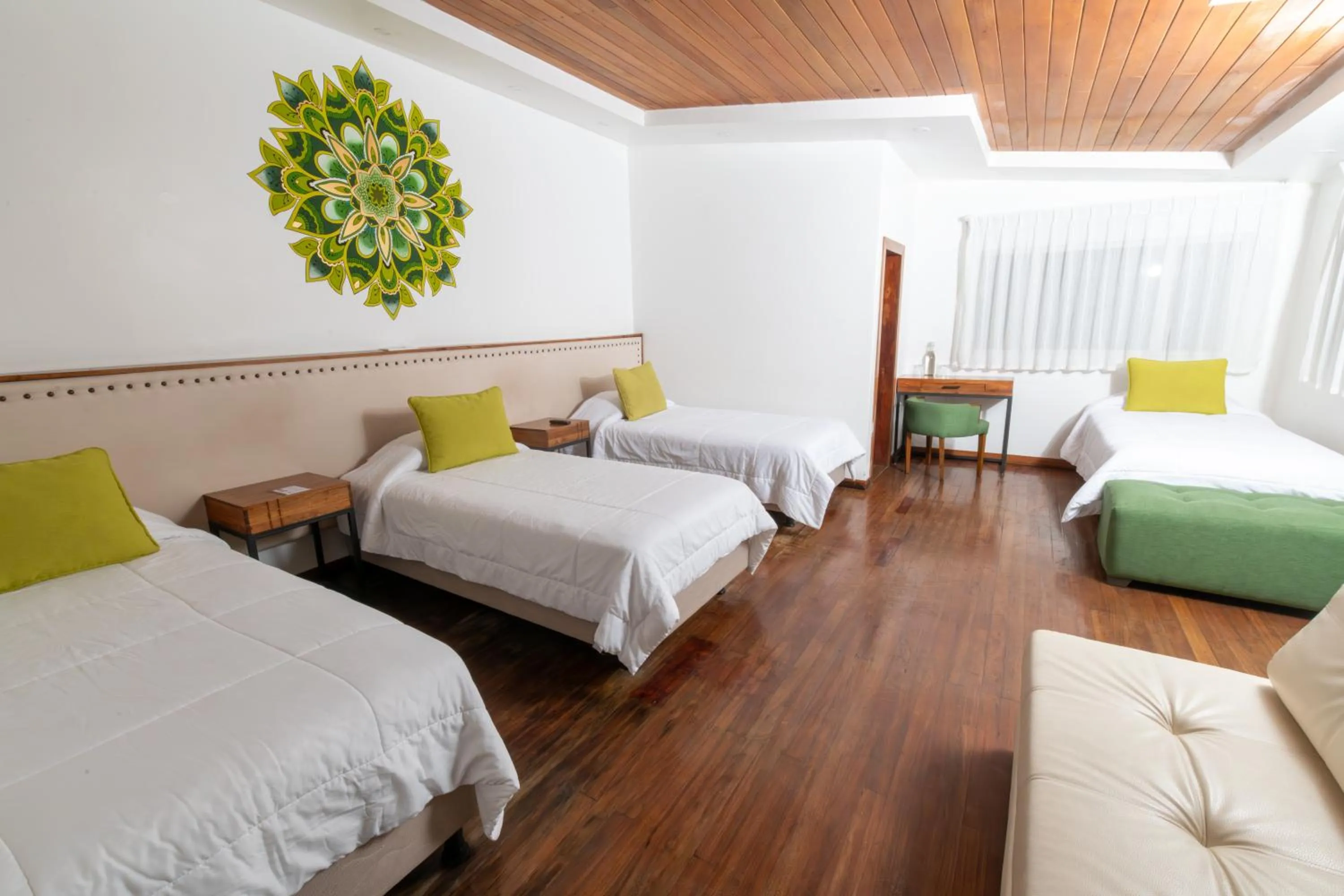 Deluxe Queen Room in Sangay Spa Hotel