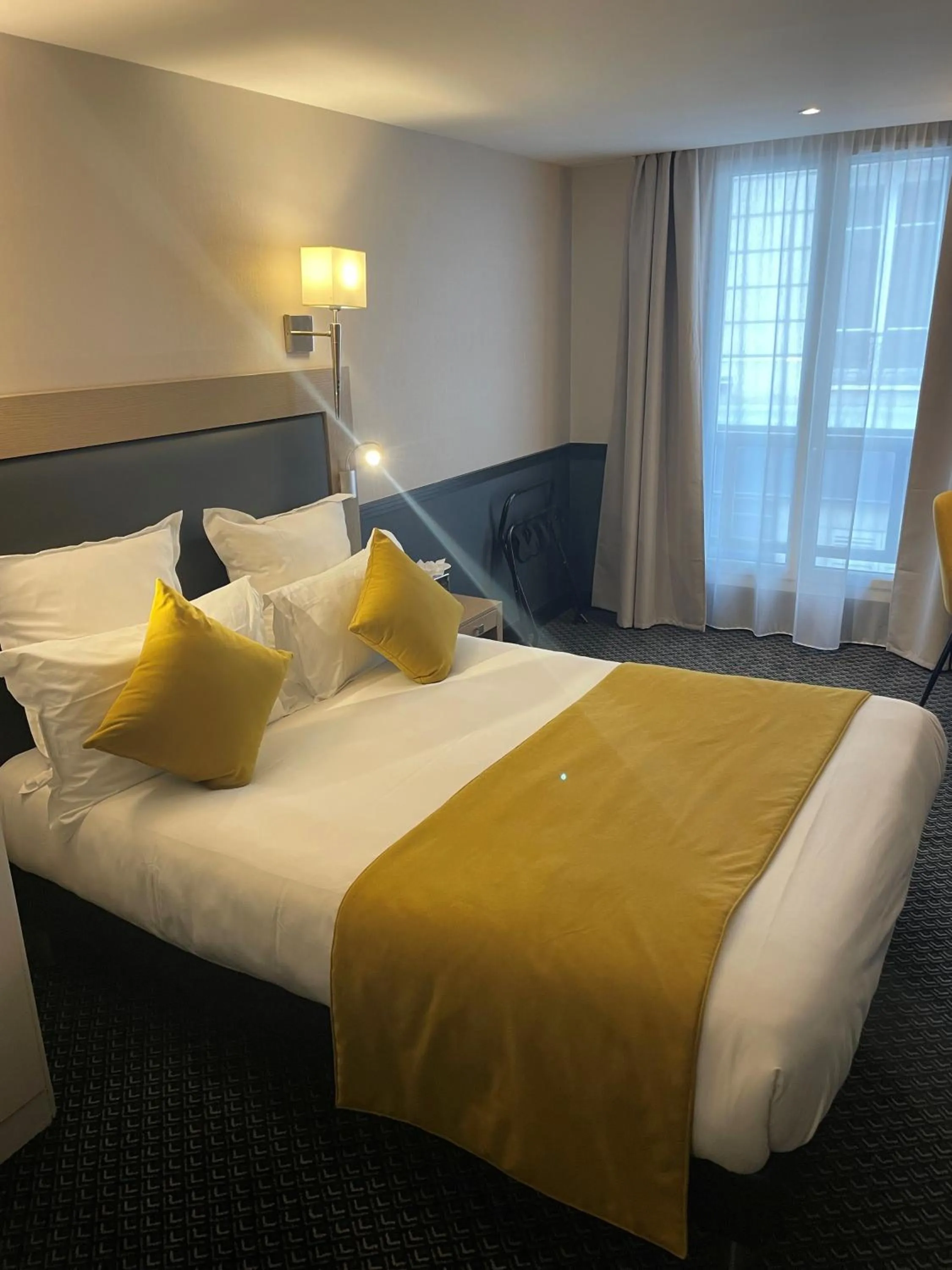 Club Double Room in Hôtel Elysées Flaubert