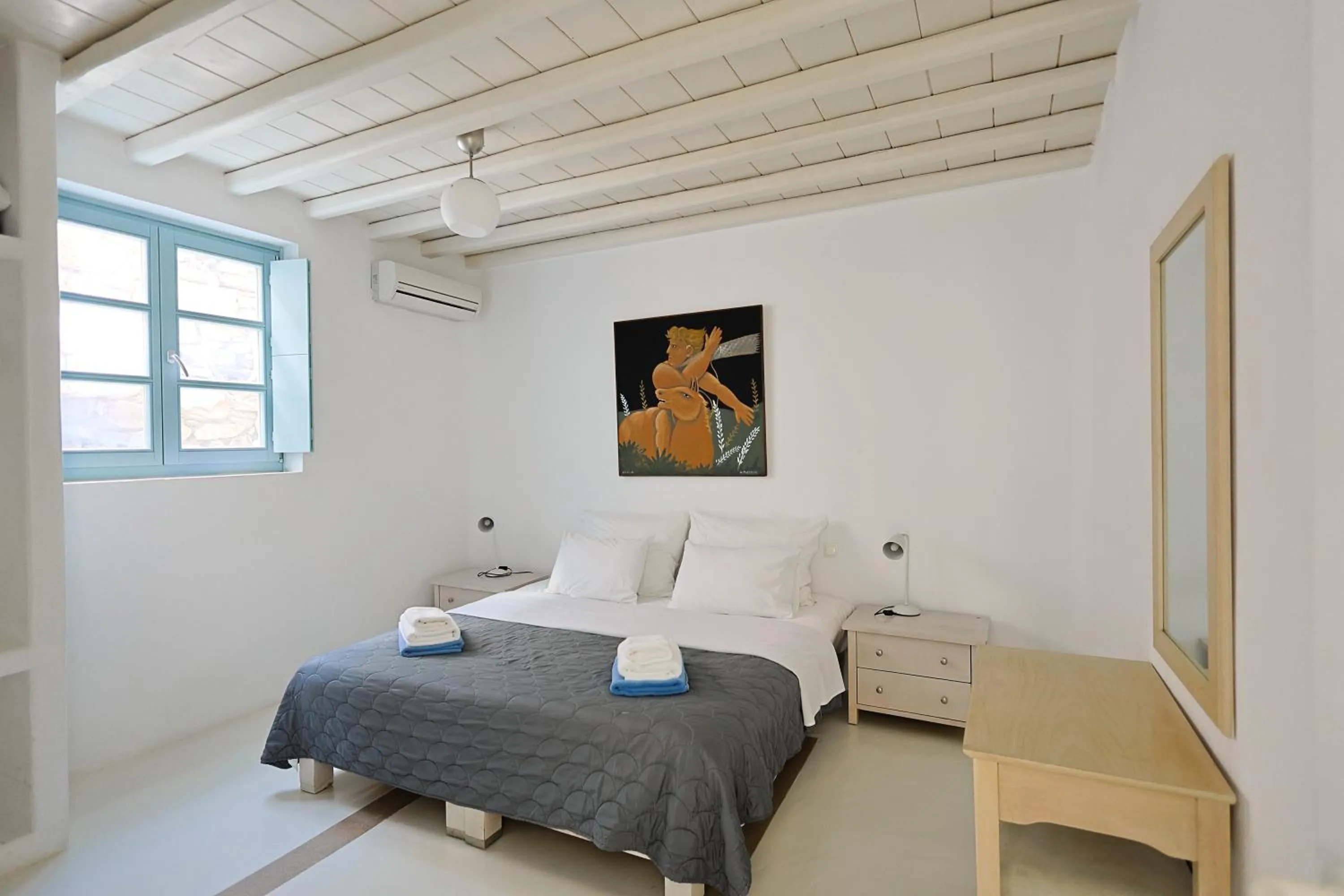 One-Bedroom Apartment in Mykonos Pantheon