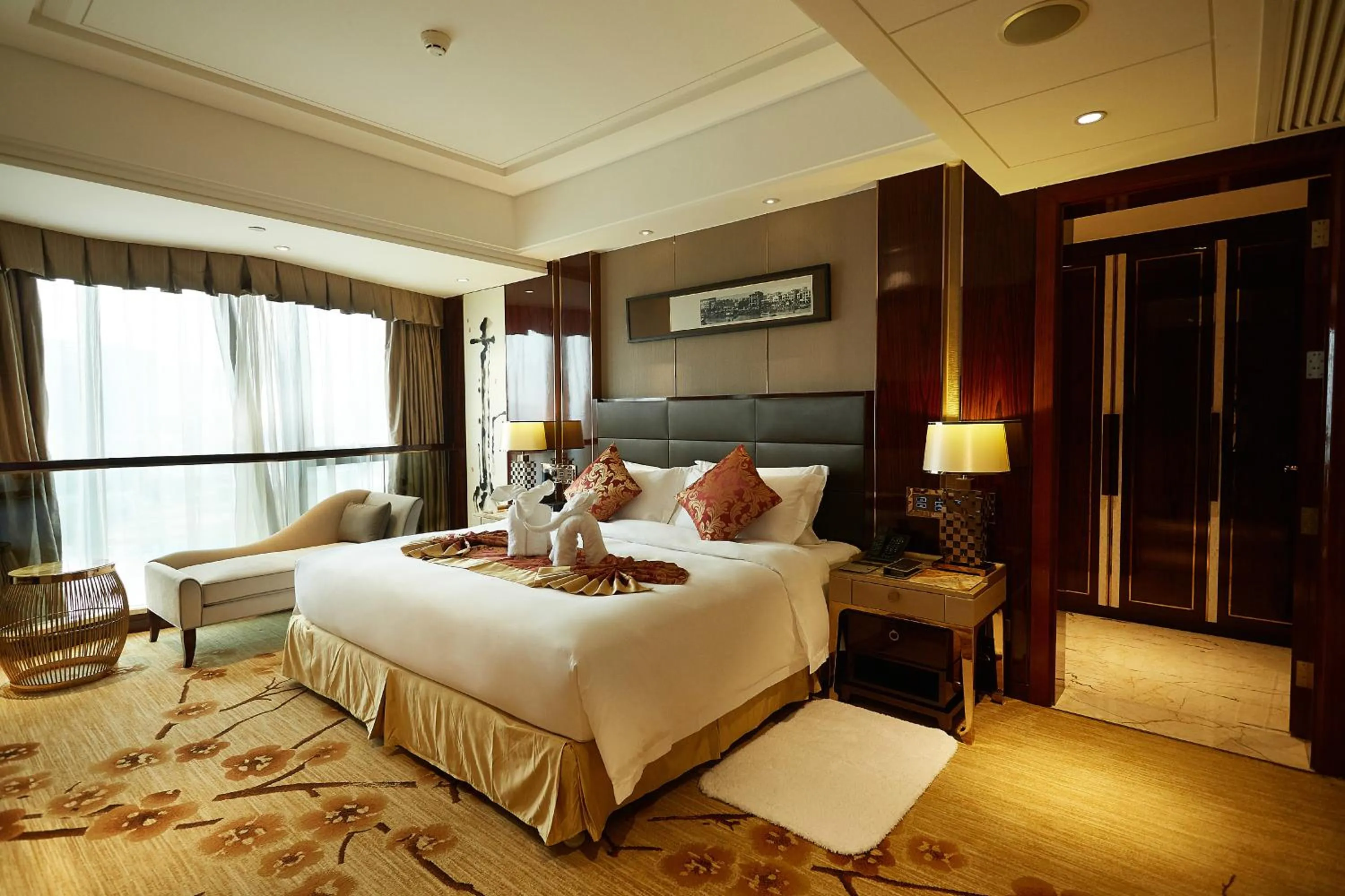 Deluxe Suite in Estandon Hotel Guangzhou