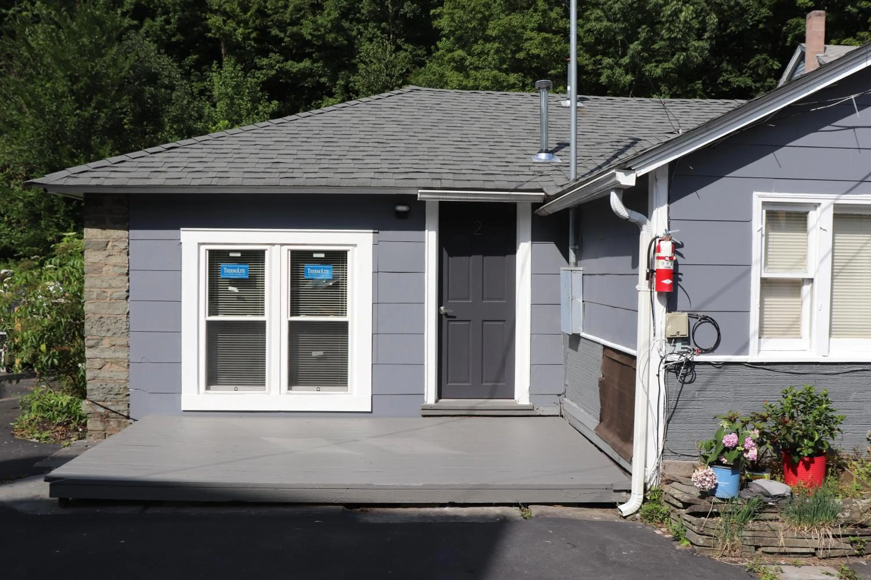 One-Bedroom Apartment in Reynolds House inn