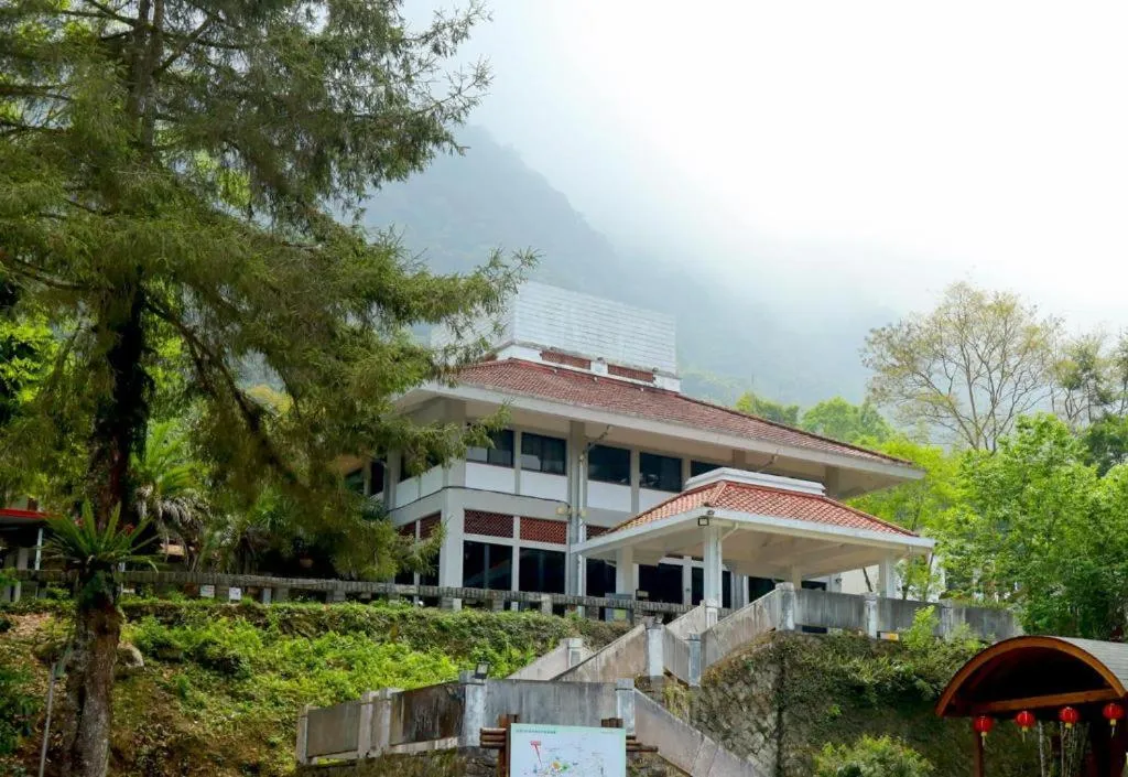 Superior Triple Room - University Building in Howard Resort Xitou