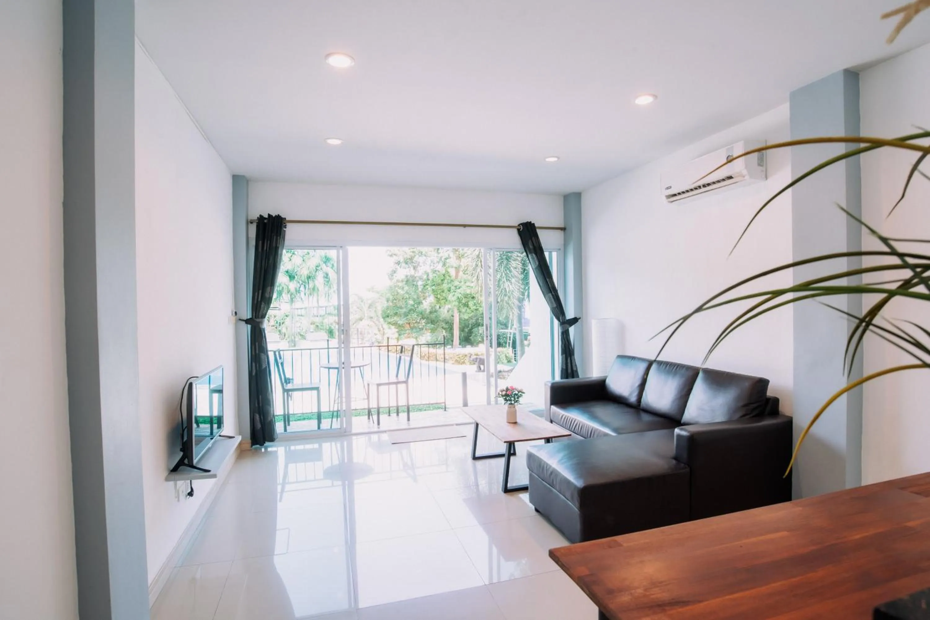 One-Bedroom Suite in Pandora