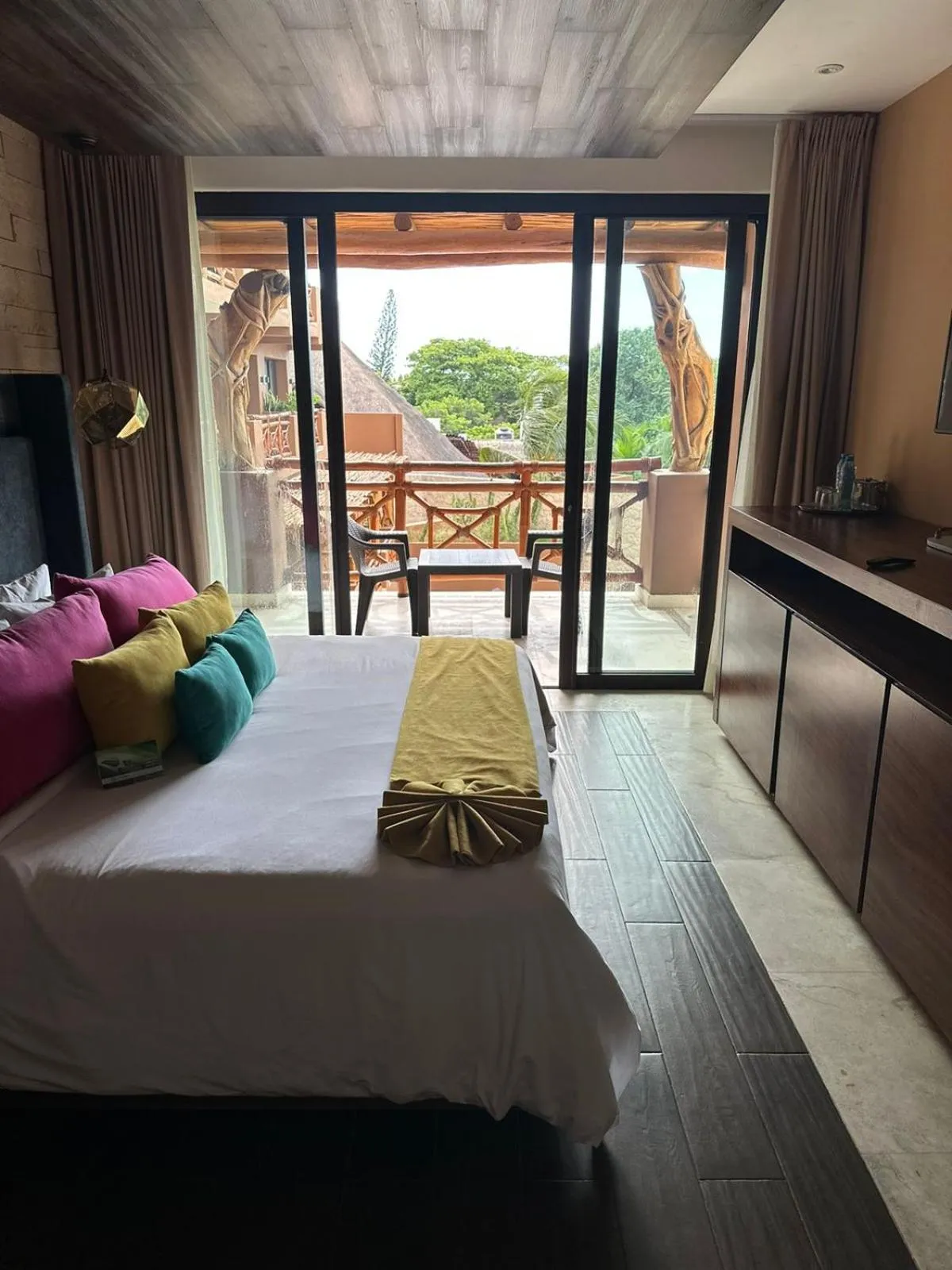 Luxury Junior Suite King Bed with Balcony in Hotel Beló Isla Mujeres - All Inclusive - Sargassum Free