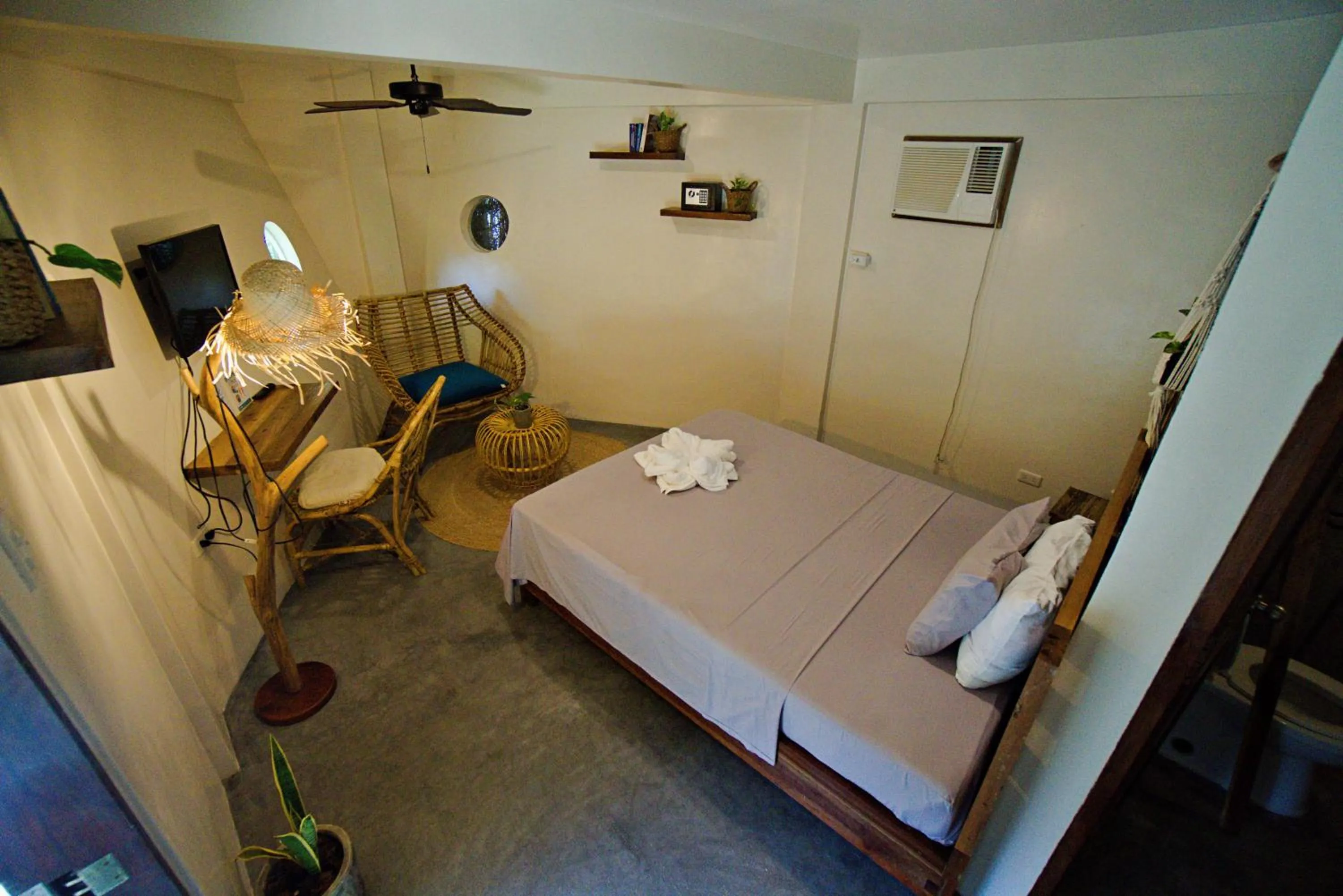 Guyam Standard Room in Happiness Beach Resort Siargao