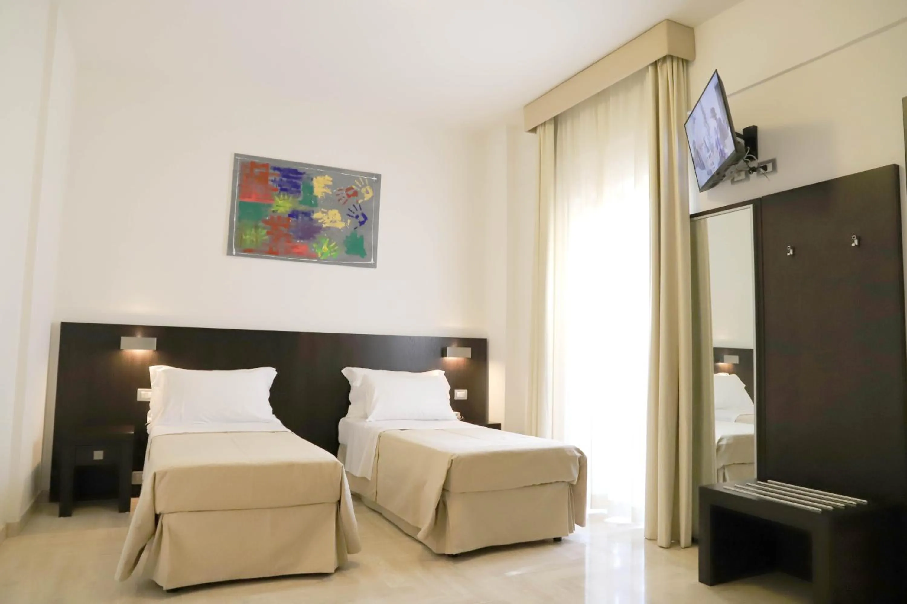 Double or Twin Room - single occupancy - Disability Access in Albergo Cantiani