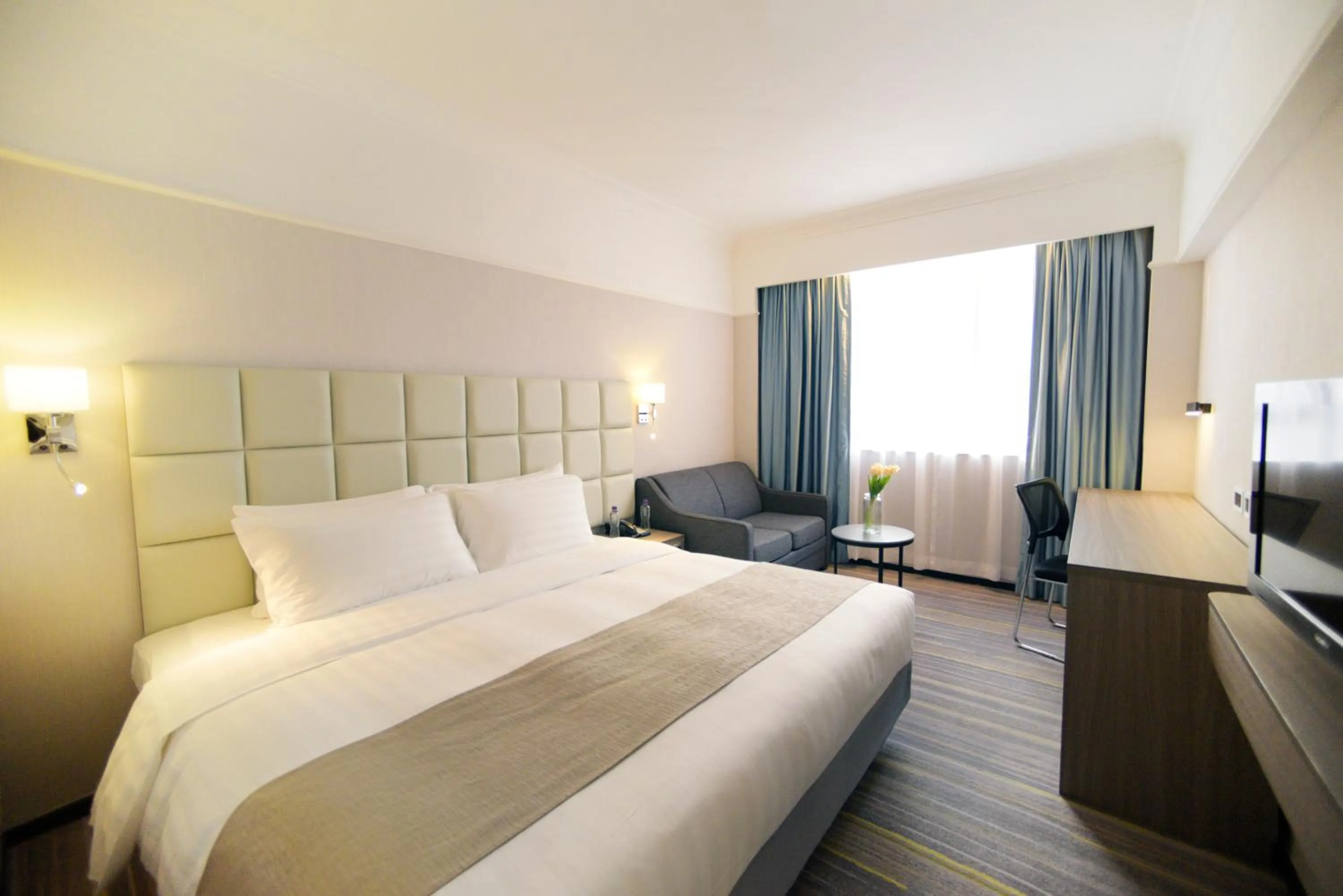 Deluxe Double Room in Panda Hotel