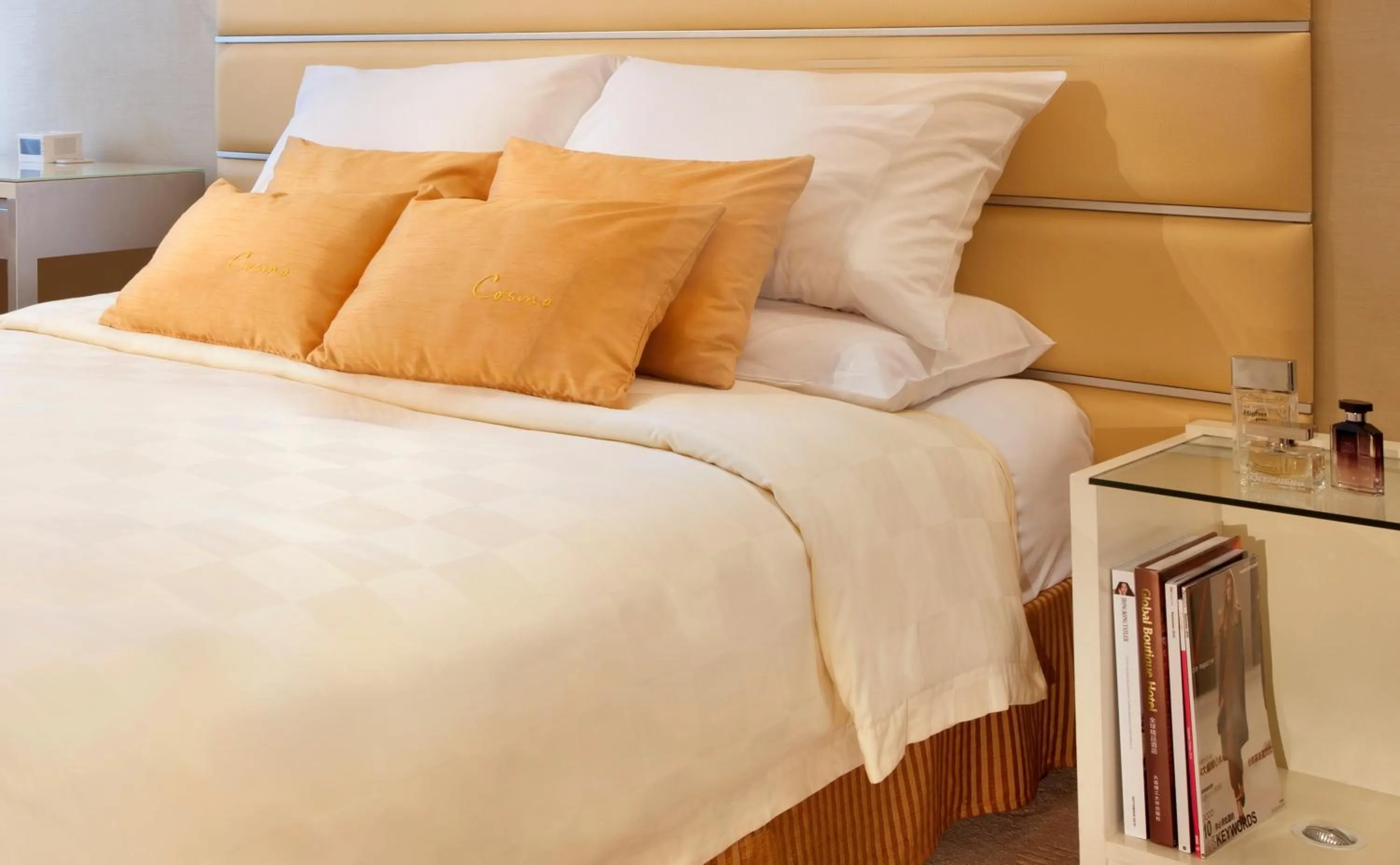 Fantastic 4 Family – Studio Triple in Cosmo Hotel Hong Kong