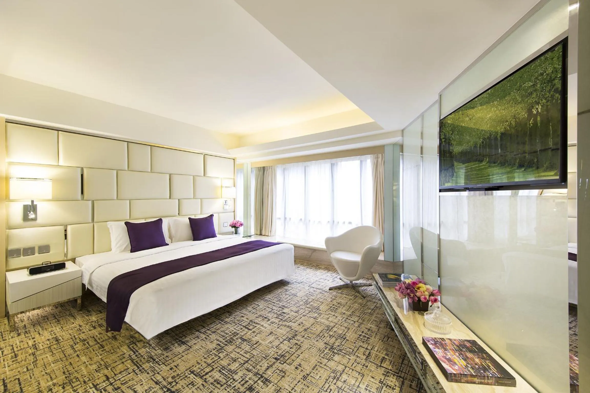 Presidential Suite in Regal Oriental Hotel