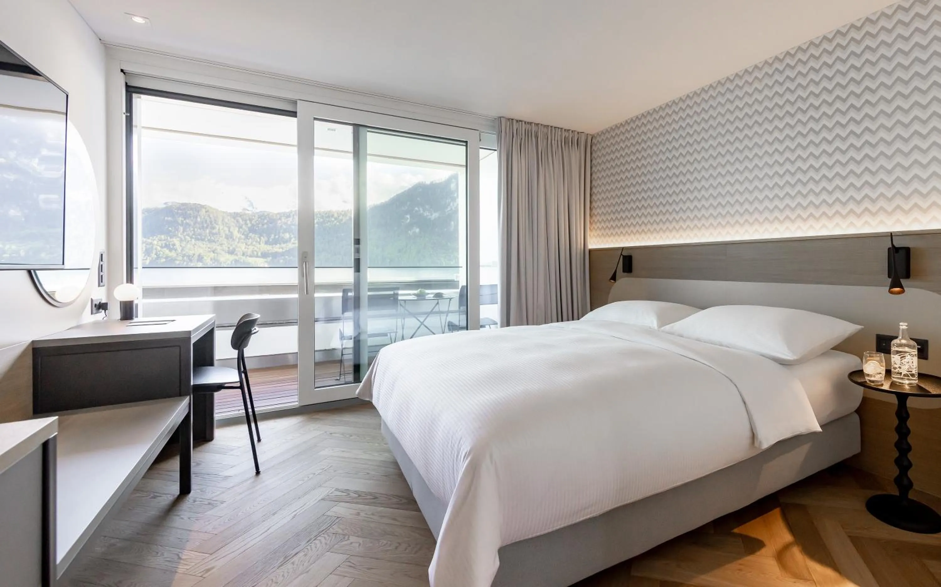 Standard Double Room with Lake View in Campus Hotel Hertenstein