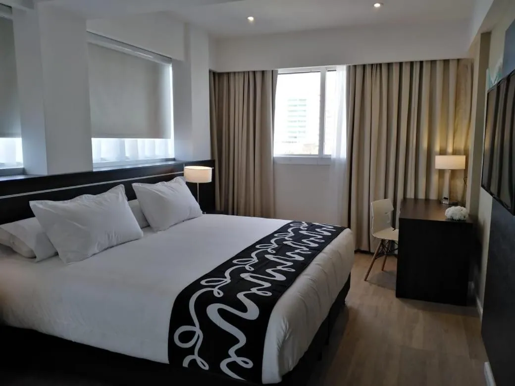 Superior Double Room in Amerian Rafaela Hotel