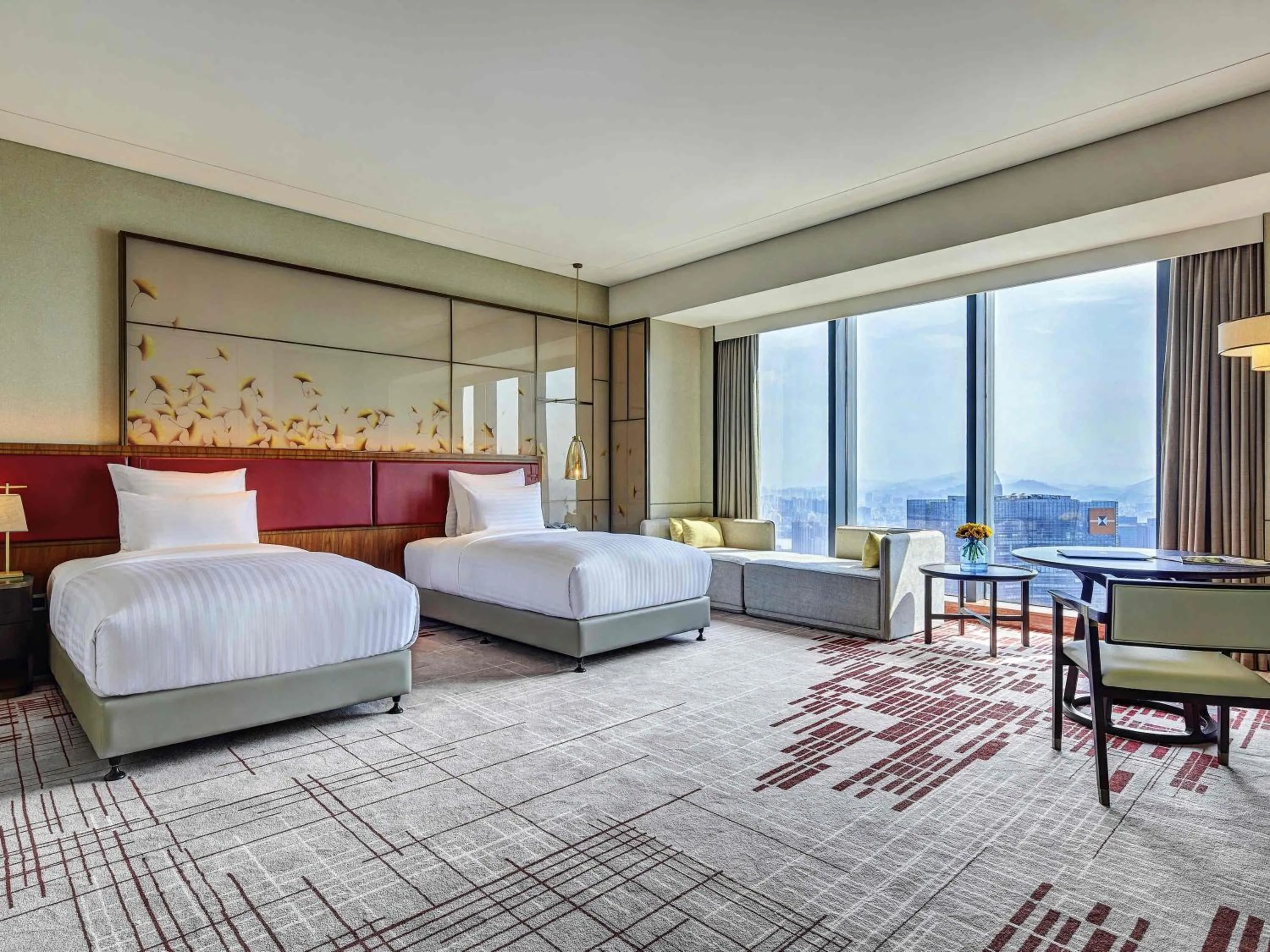 Deluxe Double Room with River View in Pullman Huizhou Kaisa