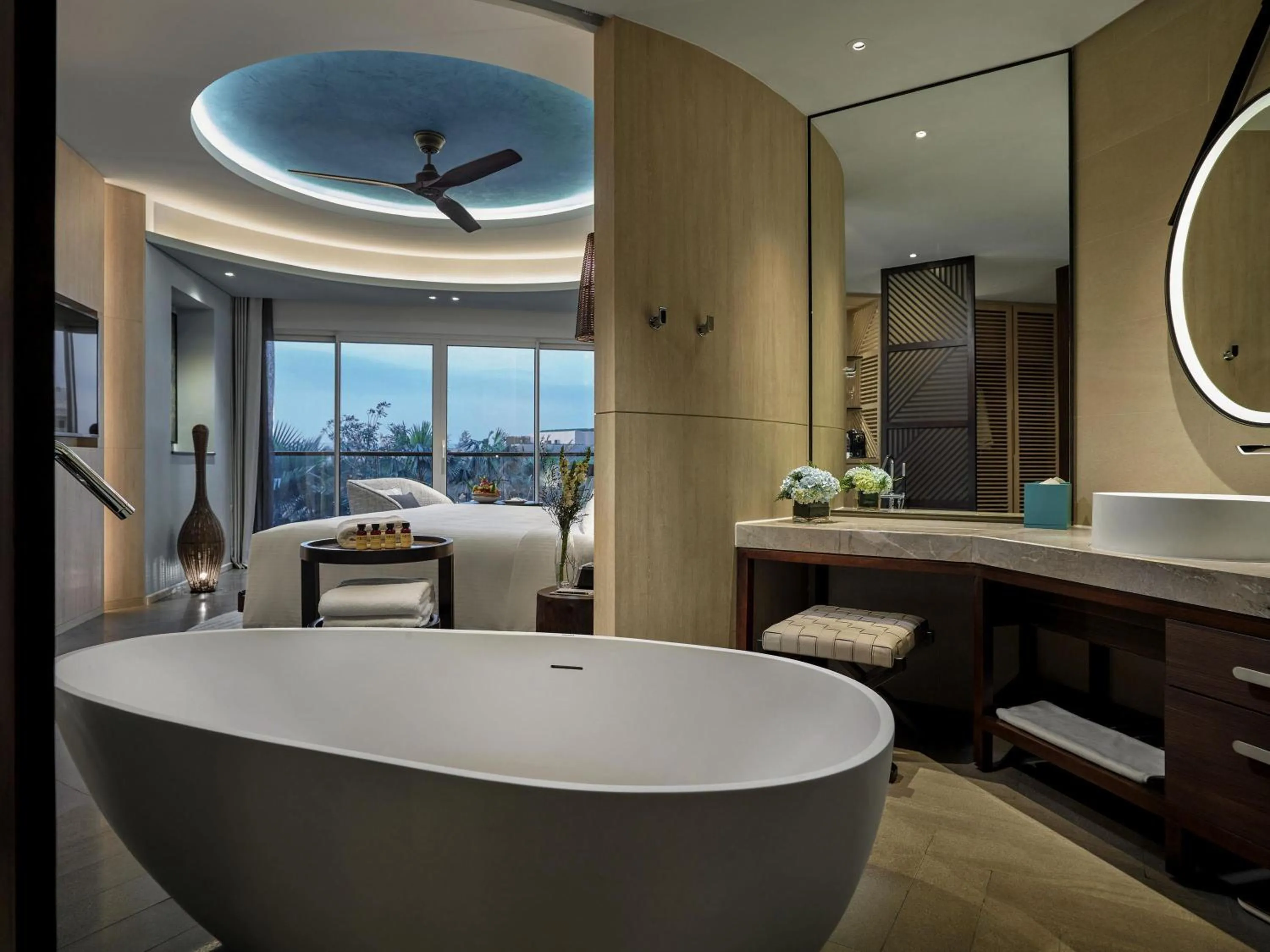 Deluxe King Room with Garden View in Pullman Phu Quoc Beach Resort