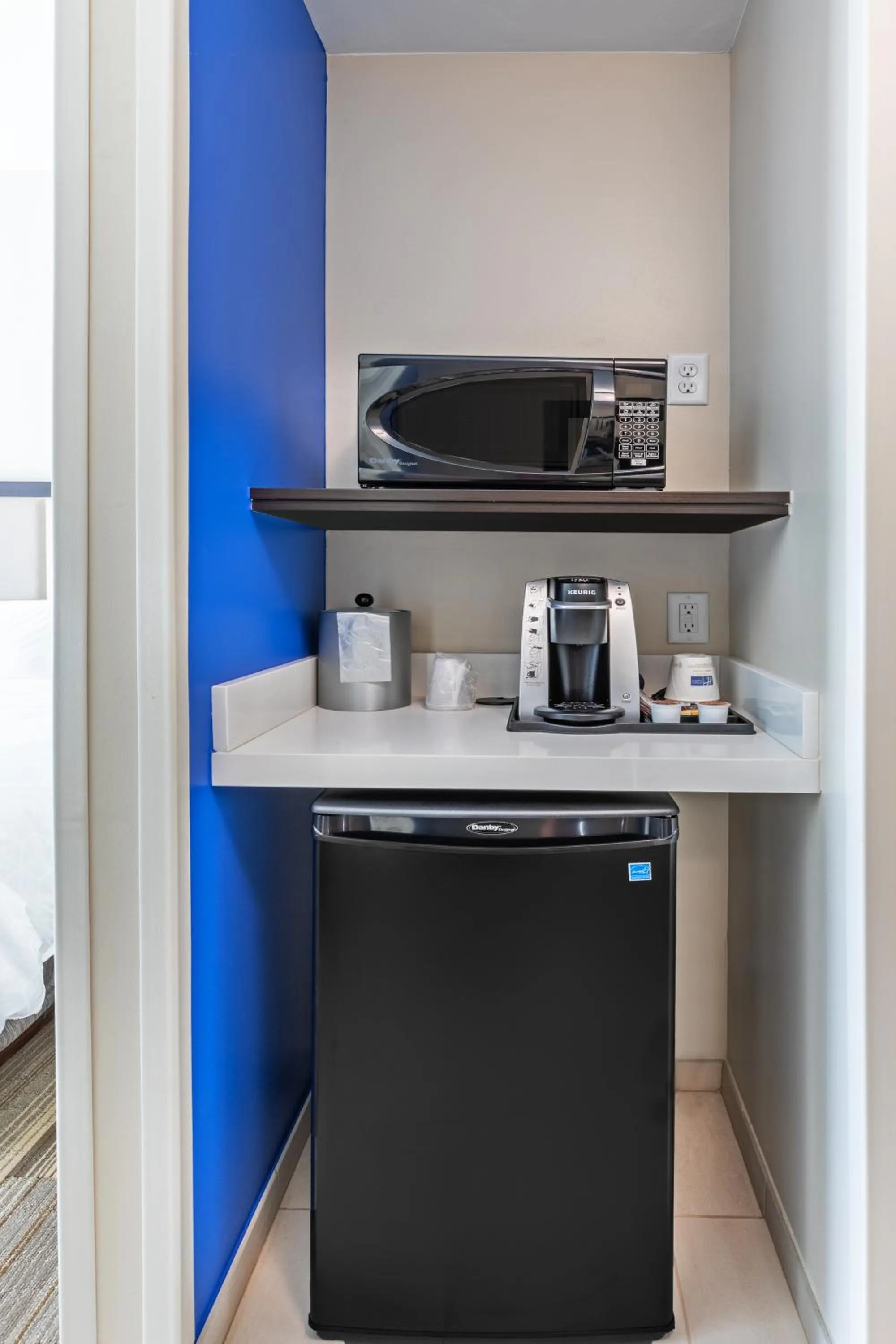 King Suite in Holiday Inn Express & Suites Purcell by IHG