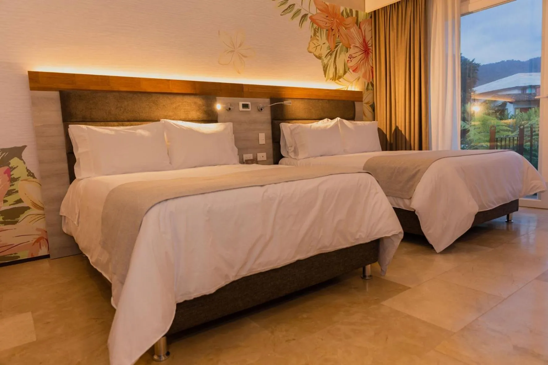 Luxury Twin Room in Termales El Otoño