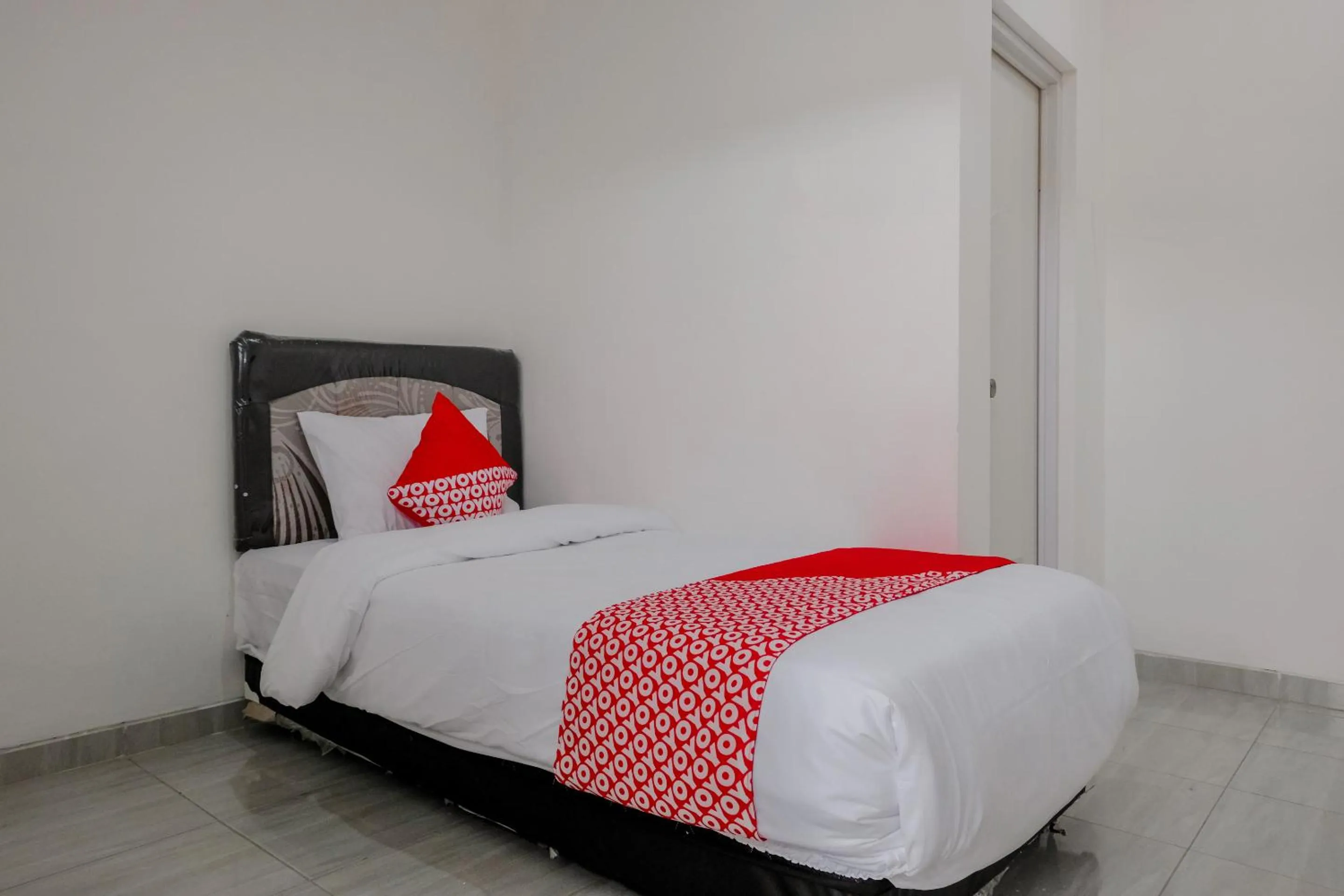 Standard Single Room - single occupancy in Capital O 1176 J3 Residence Syariah