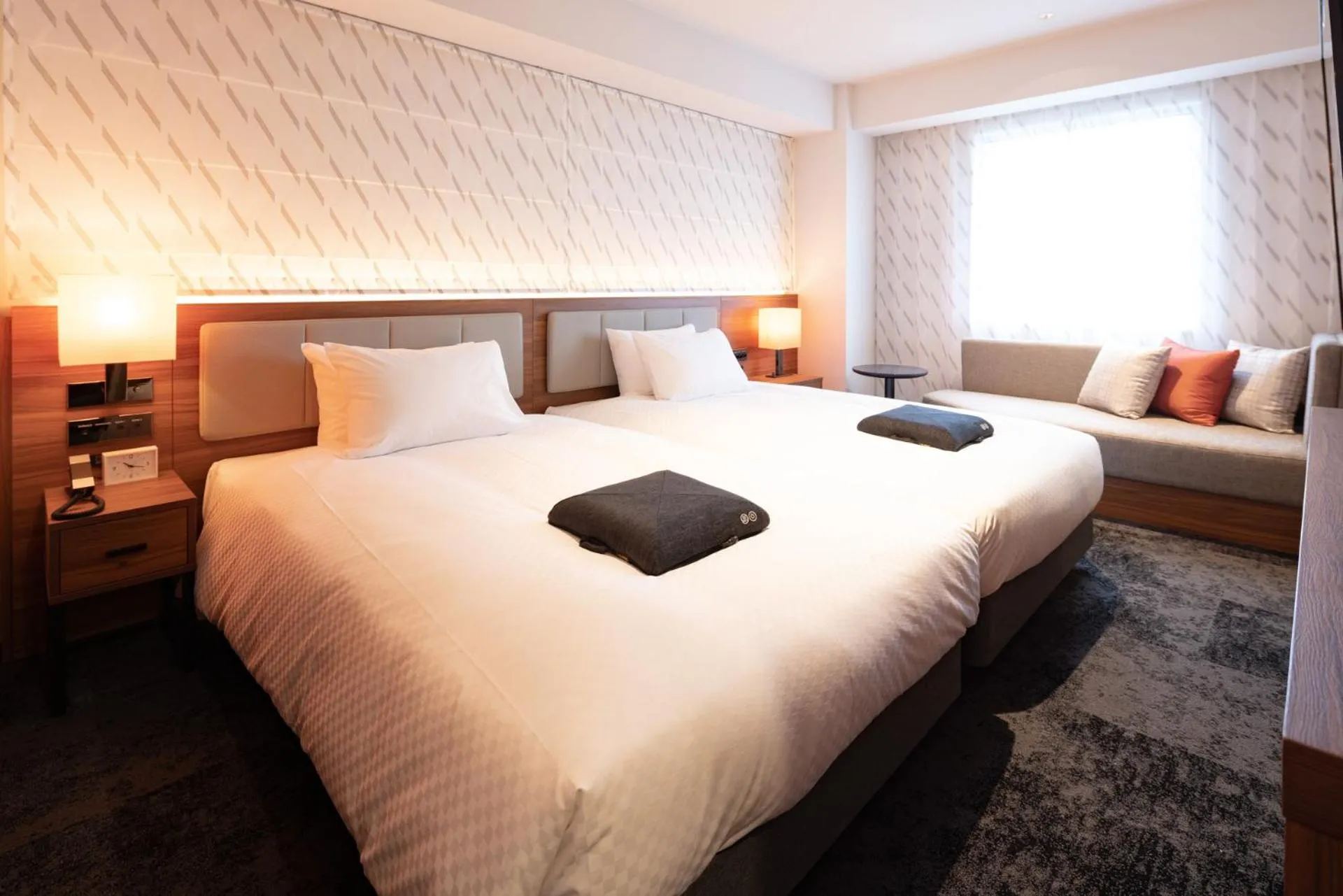 Standard Twin Room - Non-Smoking in HOTEL FORZA HAKATAEKI CHIKUSHIGUCHI Ⅱ