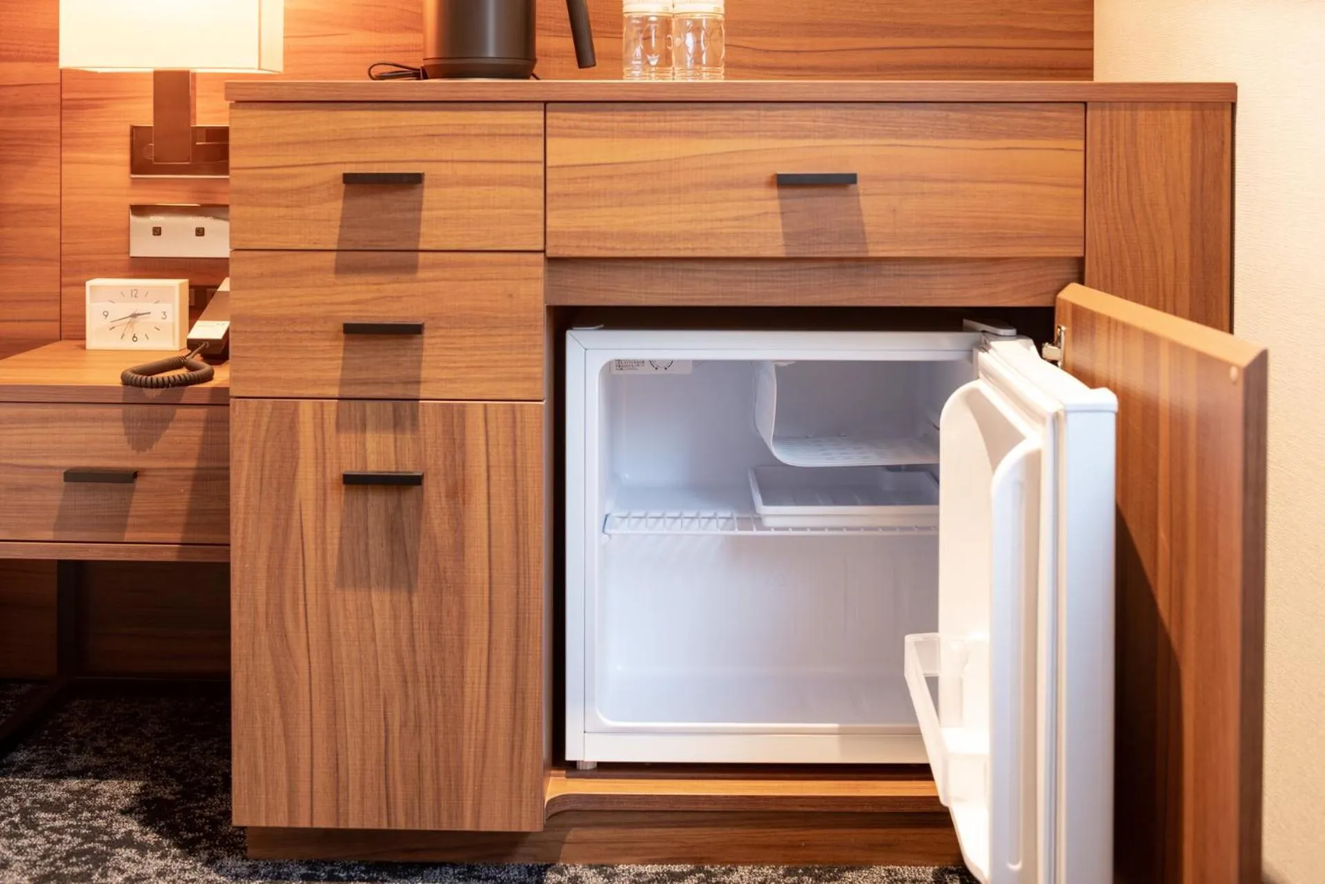 Deluxe Double Room - Non-Smoking in HOTEL FORZA HAKATAEKI CHIKUSHIGUCHI Ⅱ