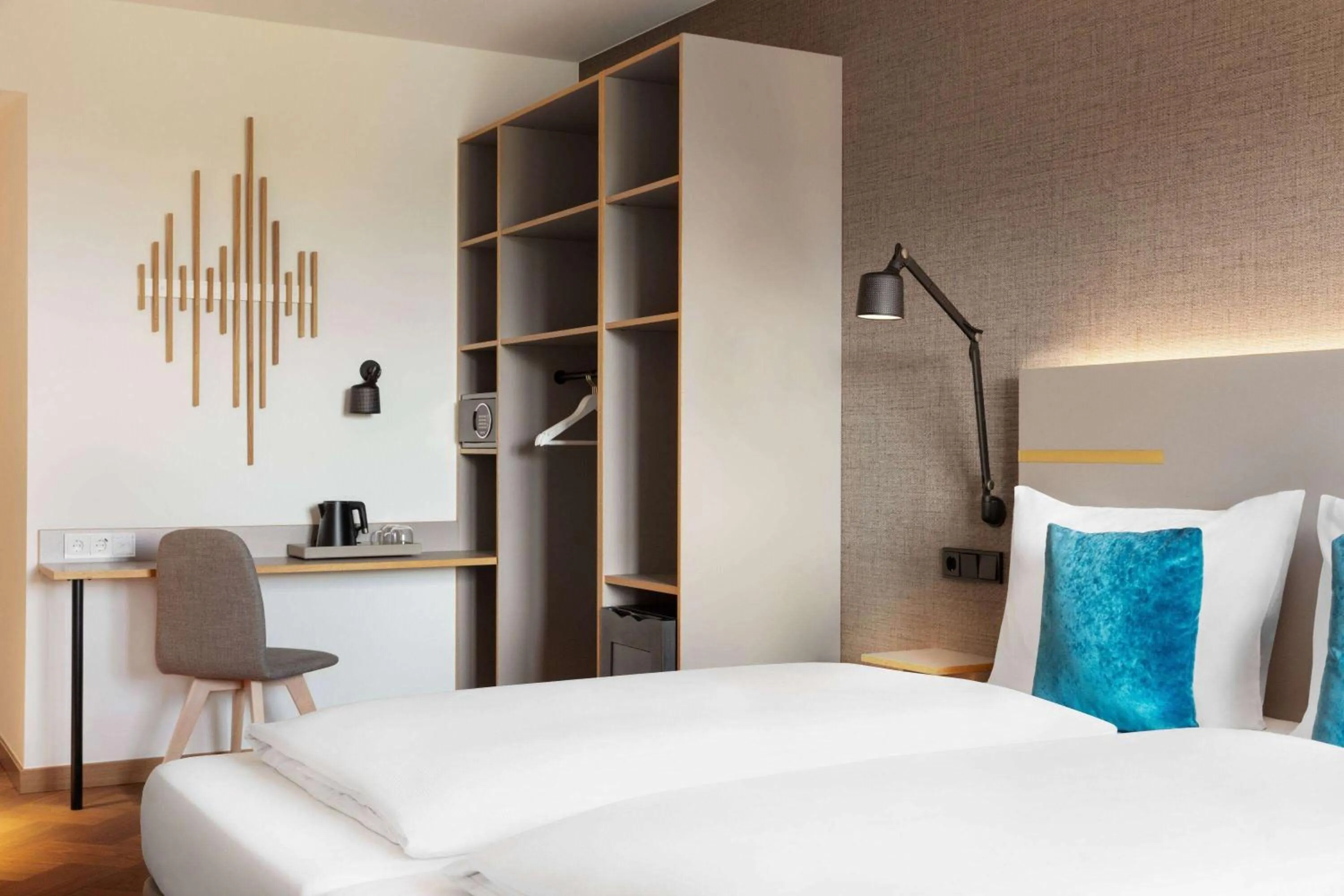Deluxe Double Room in Vienna House by Wyndham MQ Kronberg