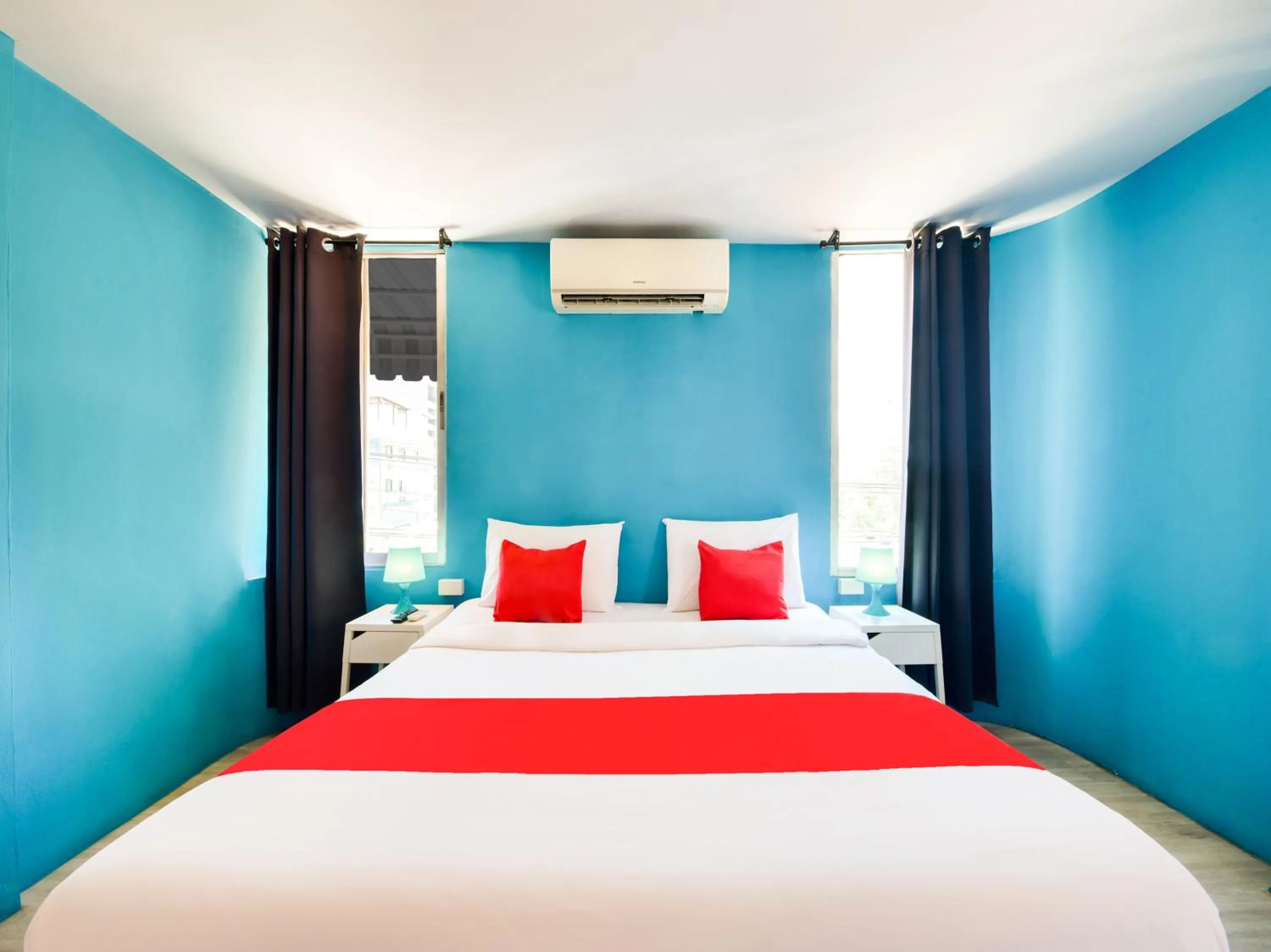 Deluxe Double Room - single occupancy in Sweet Pound Hotel