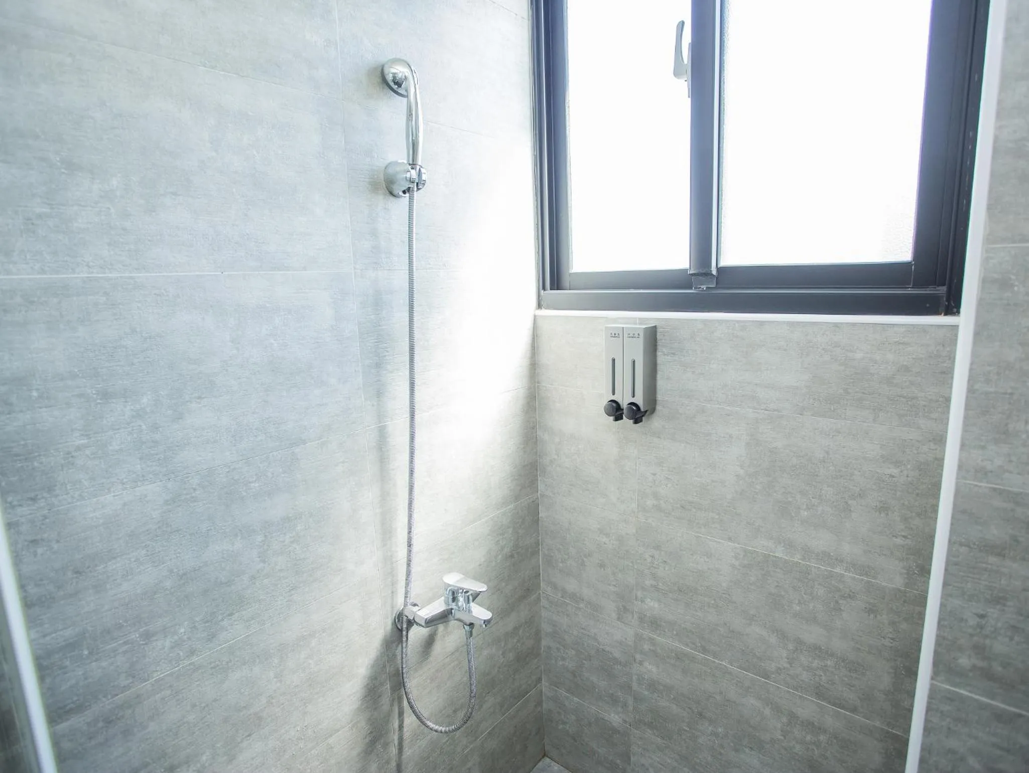 Quadruple Room with Balcony in Taitung Sun forest