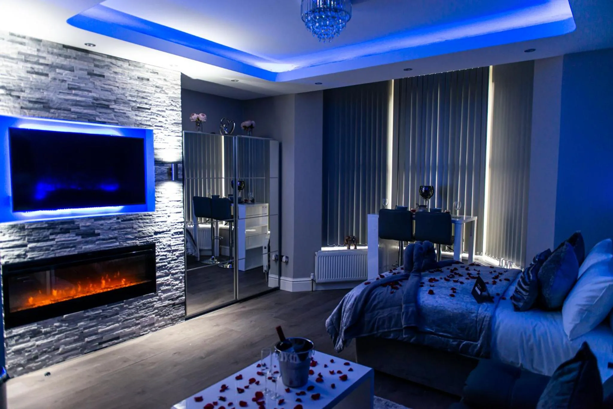 Deluxe Apartment in Aphrodite Suites