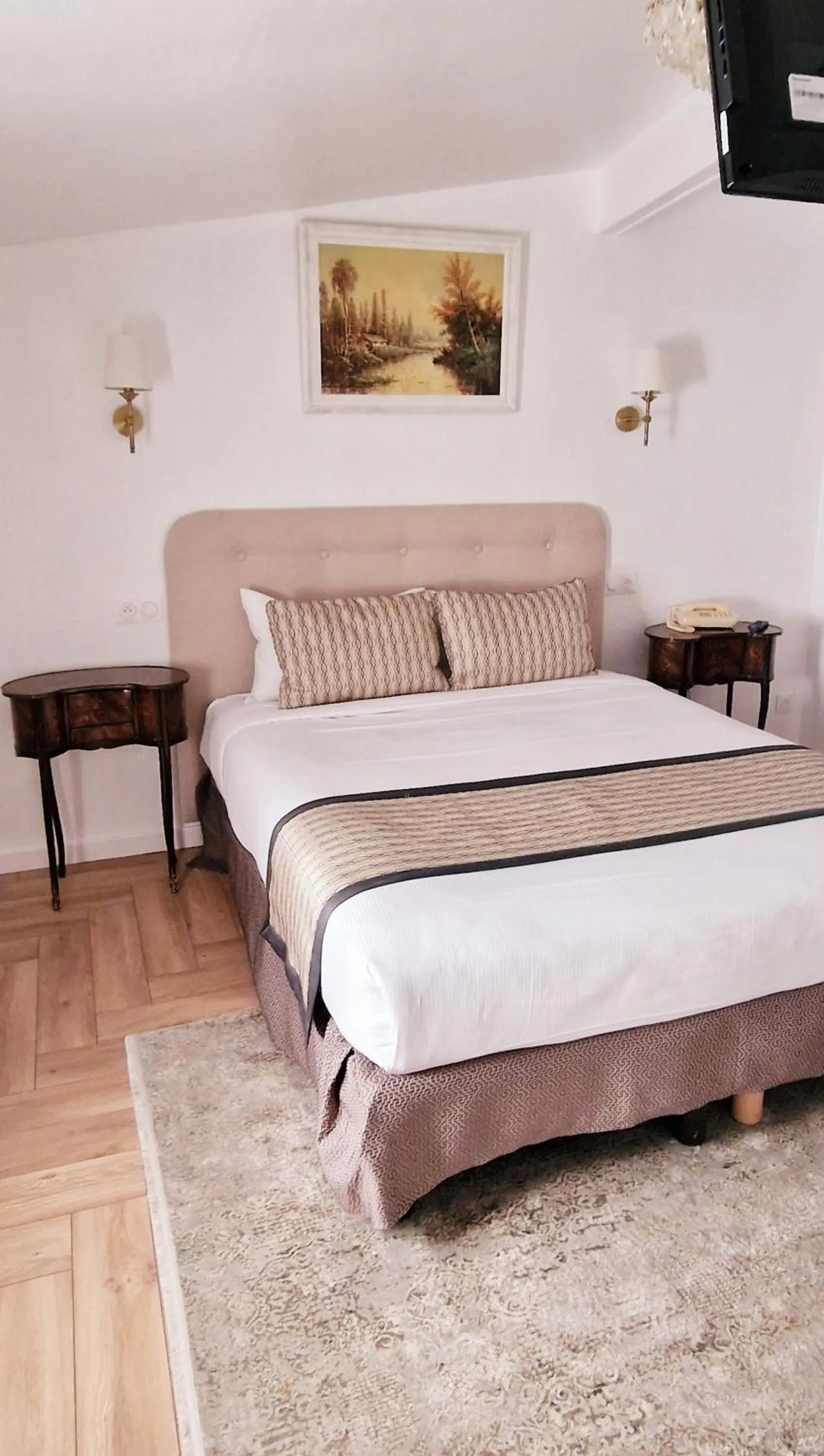 Standard Double Room in Hotel Dandy Rouen centre