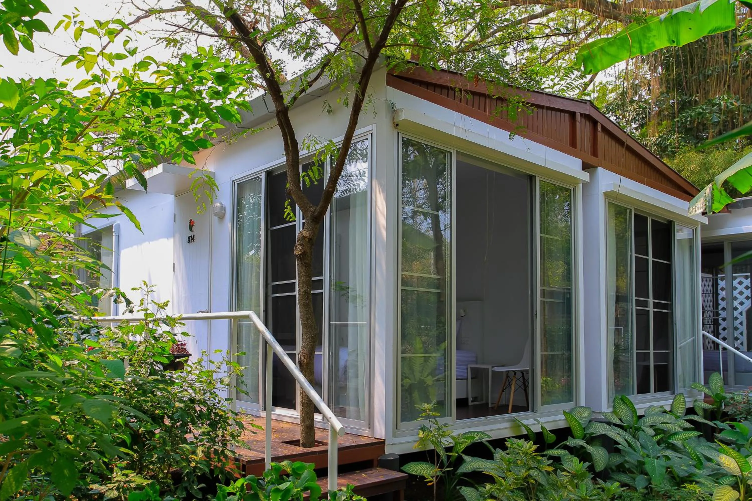 Deluxe Twin Room in Cochet