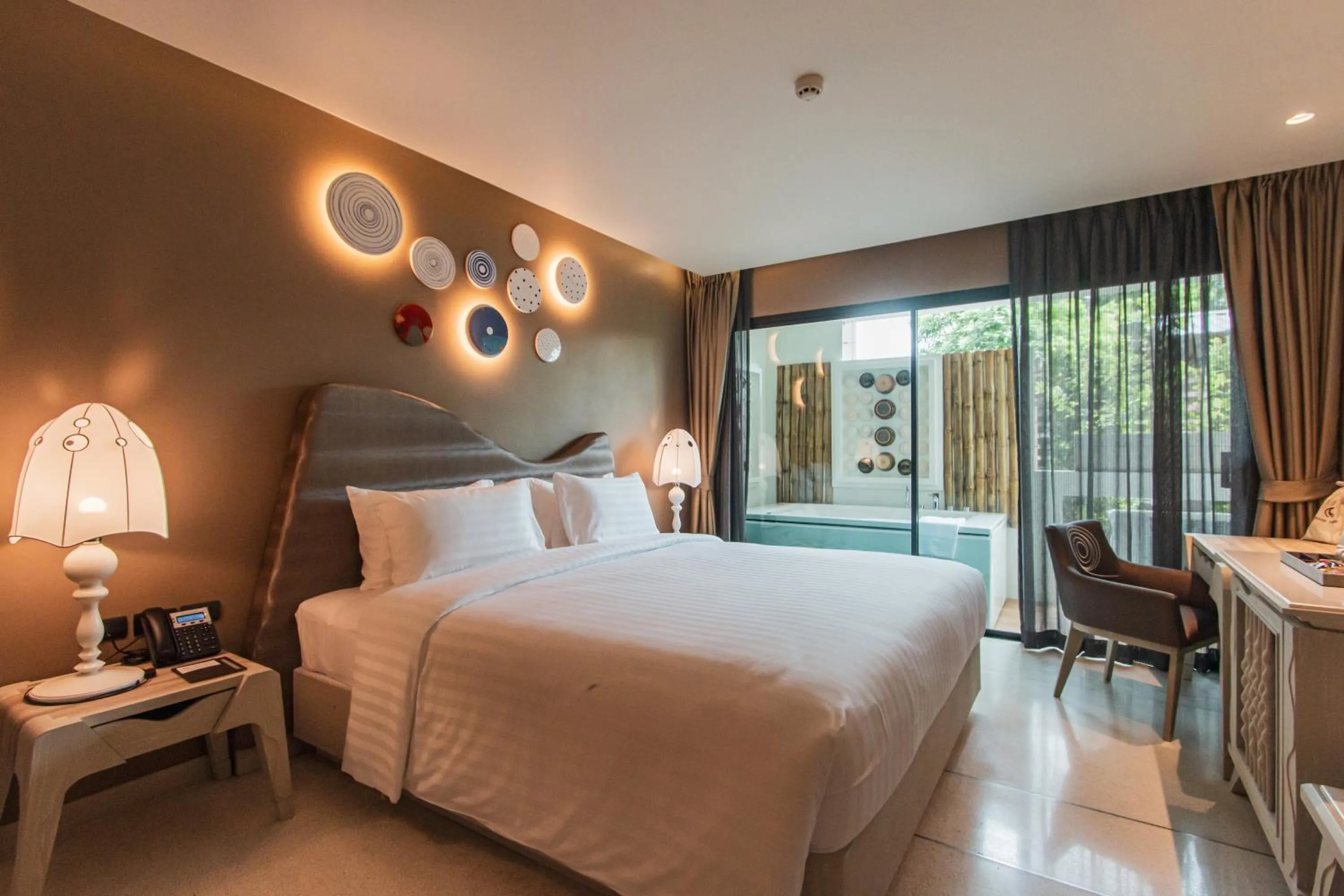 Superior with Jacuzzi in Rachabhura Hotel