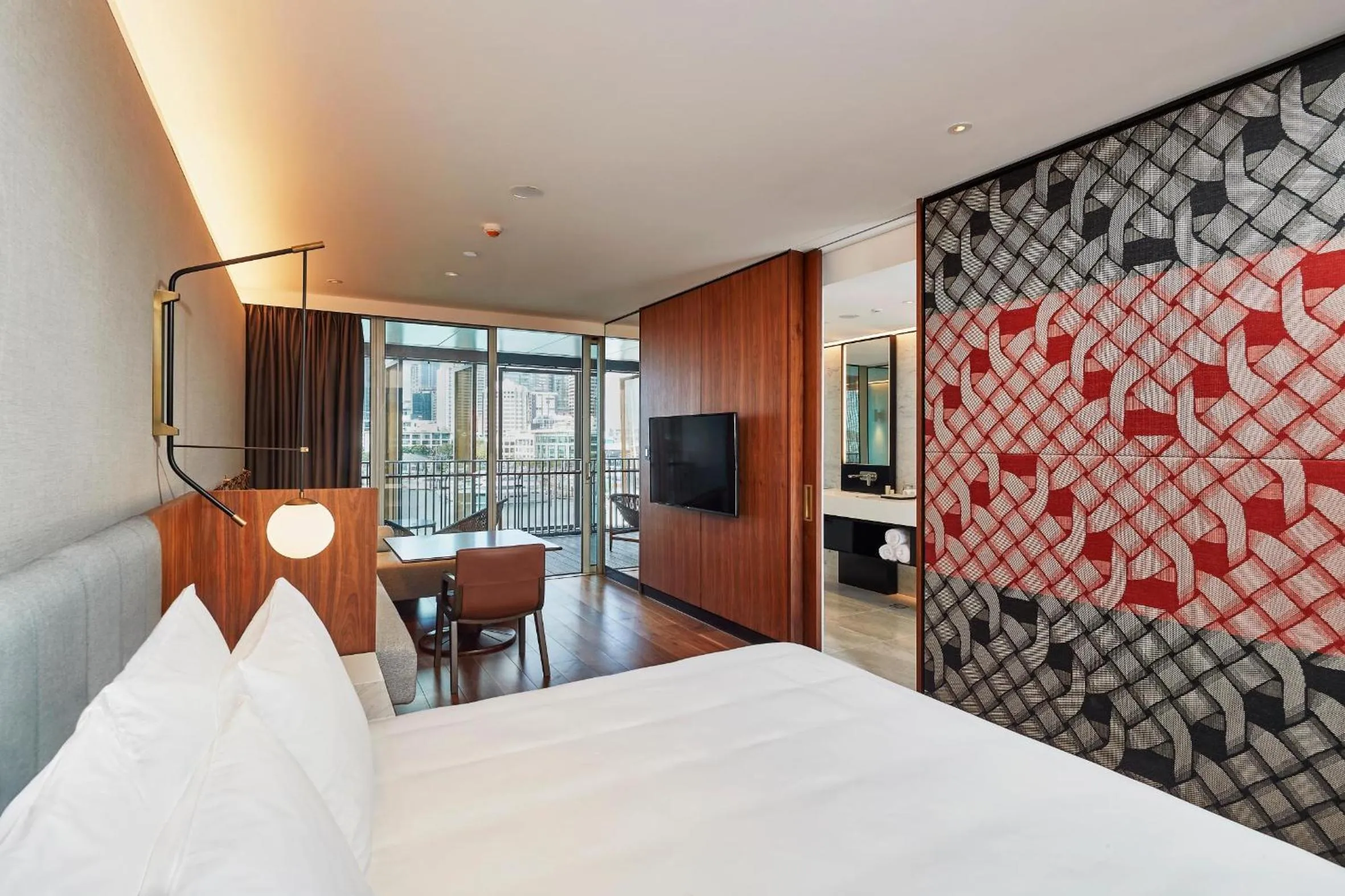 King Room with Balcony and Harbor View in Park Hyatt Auckland