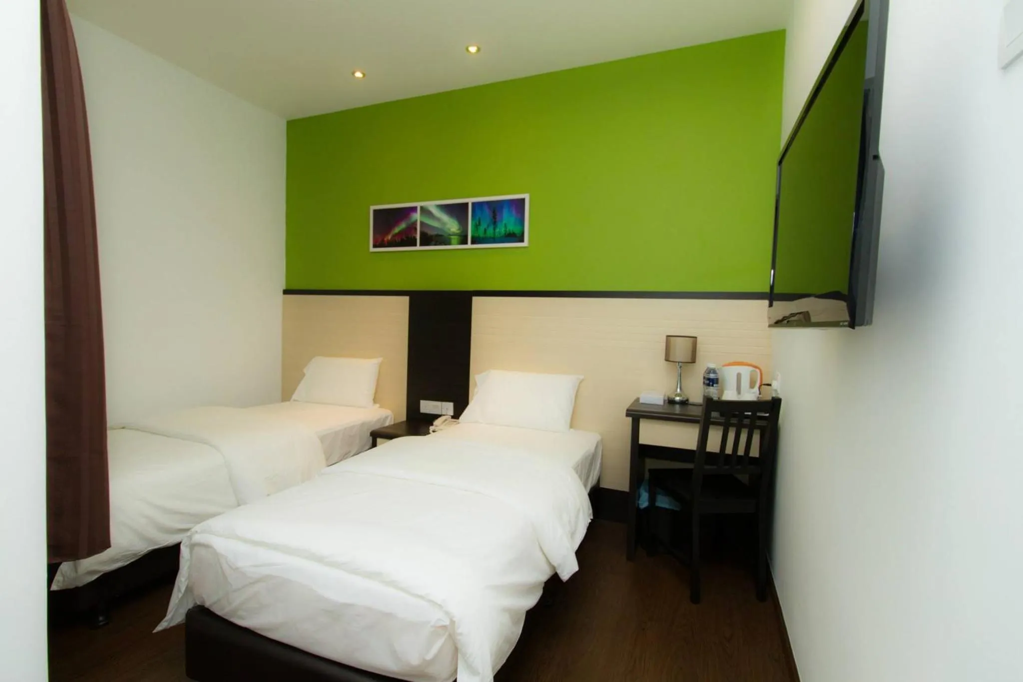 Superior Twin Room in Aurora Boutique Hotel