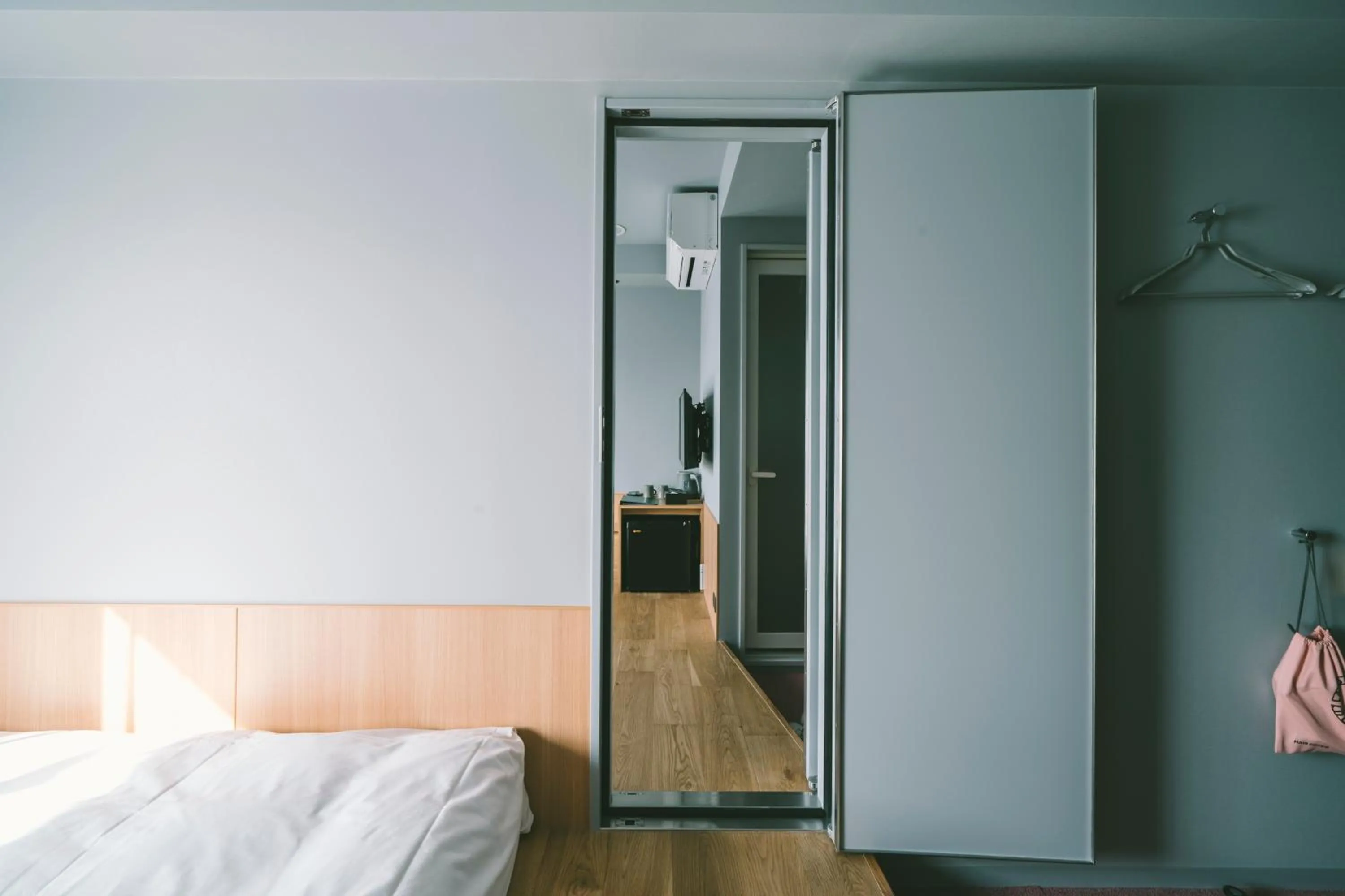 Connecting Room (Double + Twin) in LANDABOUT TOKYO