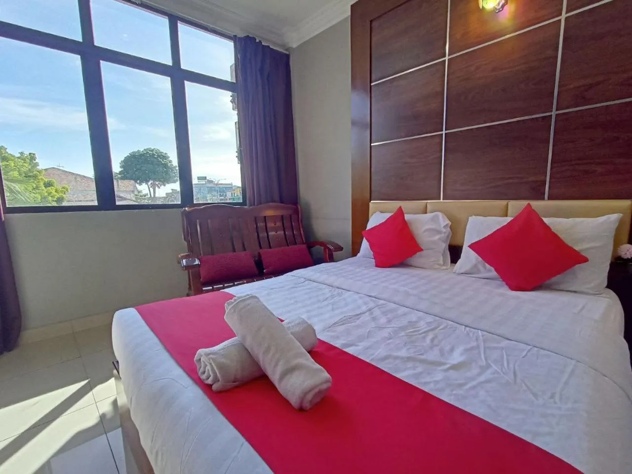 Deluxe Family Room in Anggerik Garden Hotel - AG Hotel