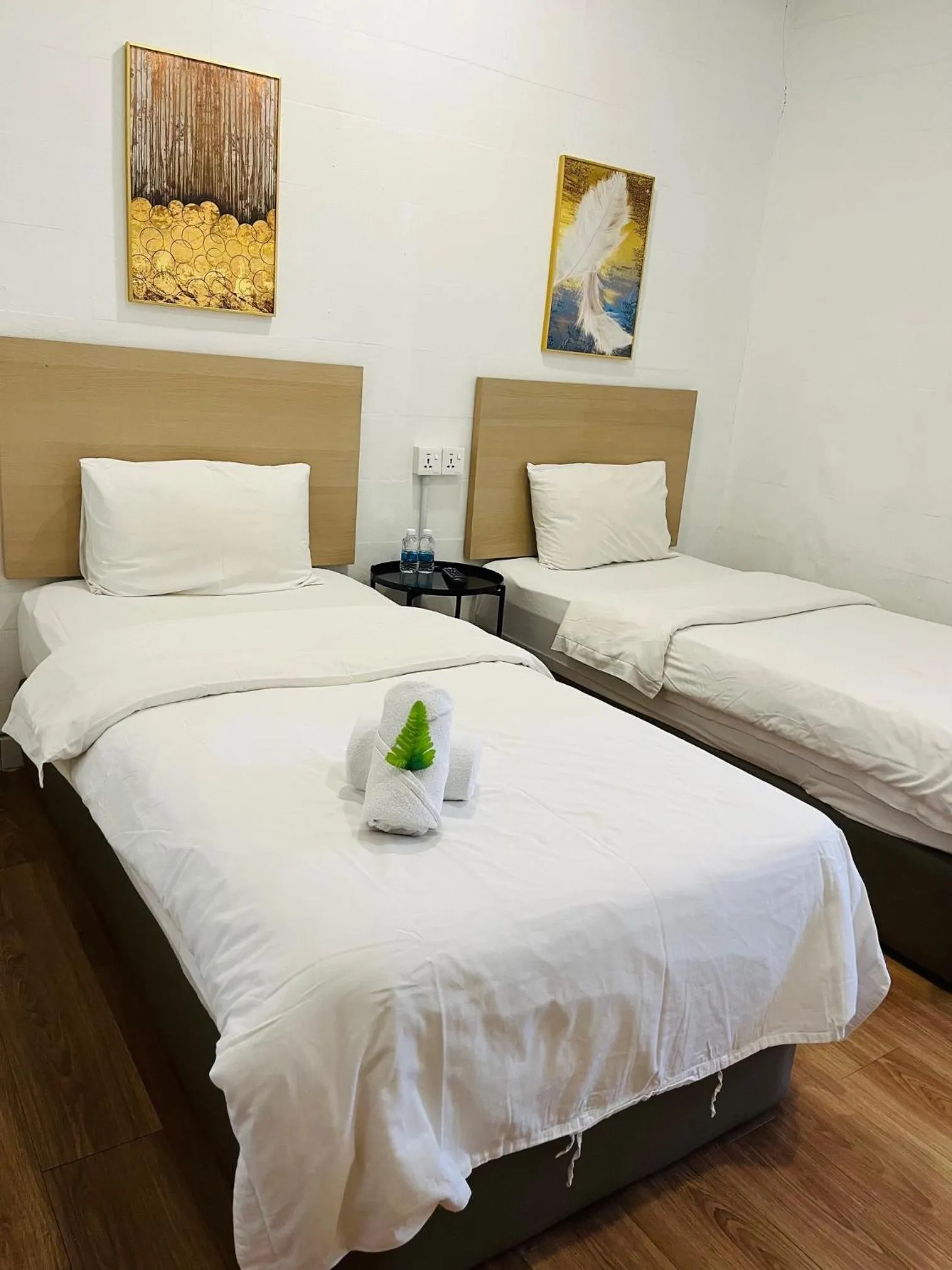 Deluxe Twin Room in IMPRESS HOTEL