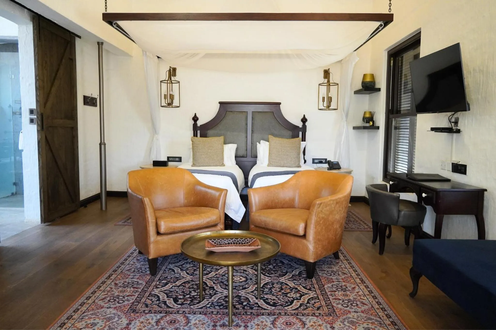 Deluxe Twin Room with Veranda and Forest View - single occupancy in Mbano Manor Hotel Victoria Falls