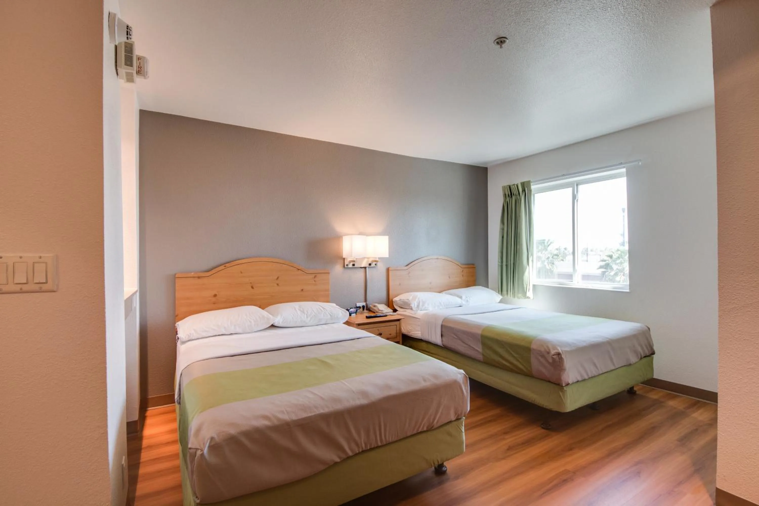 Quadruple Room - Disability Access in Studio 6-Brownsville, TX