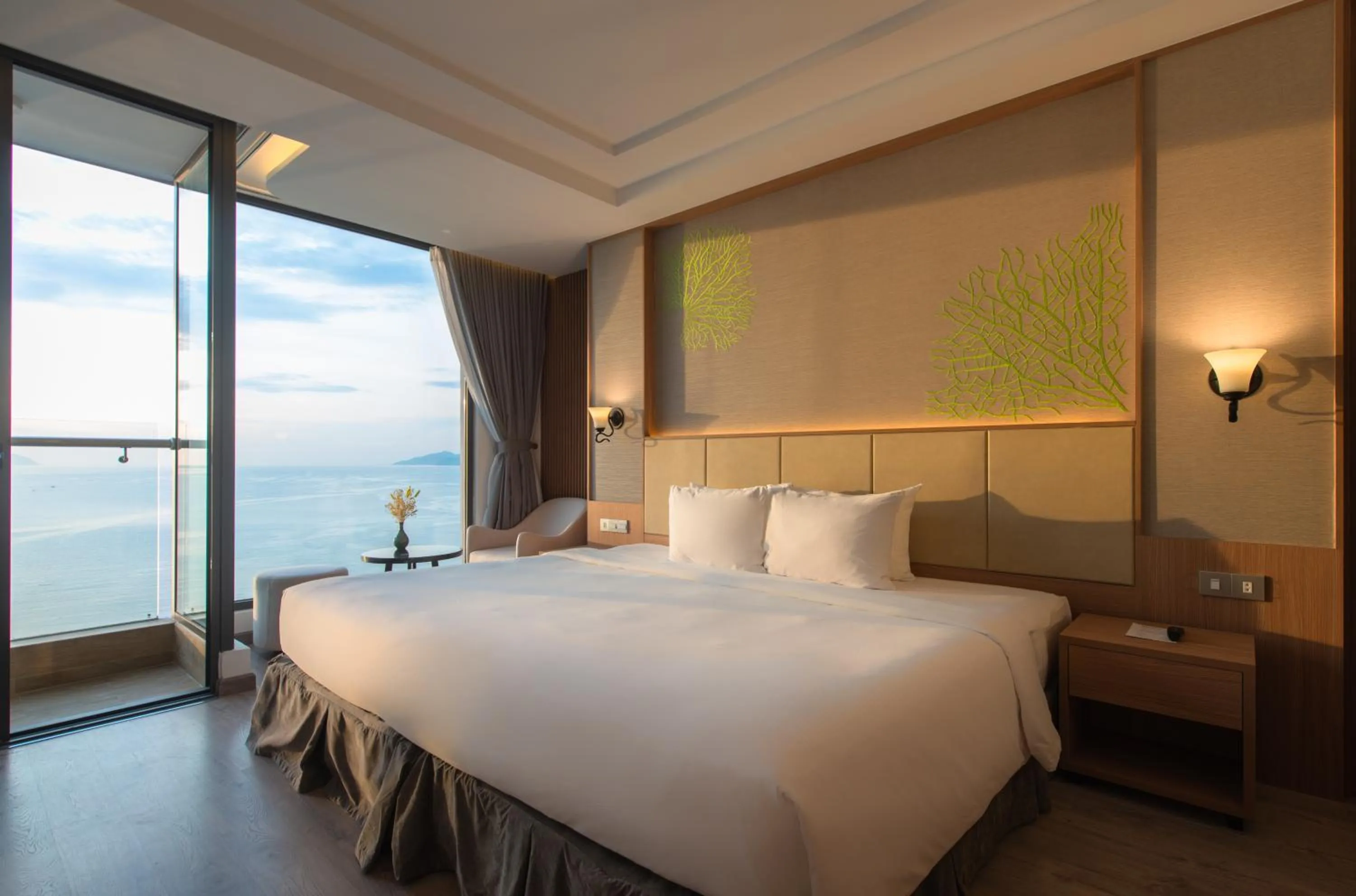 Deluxe Double Room with Balcony and Ocean View in Navada Beach Hotel