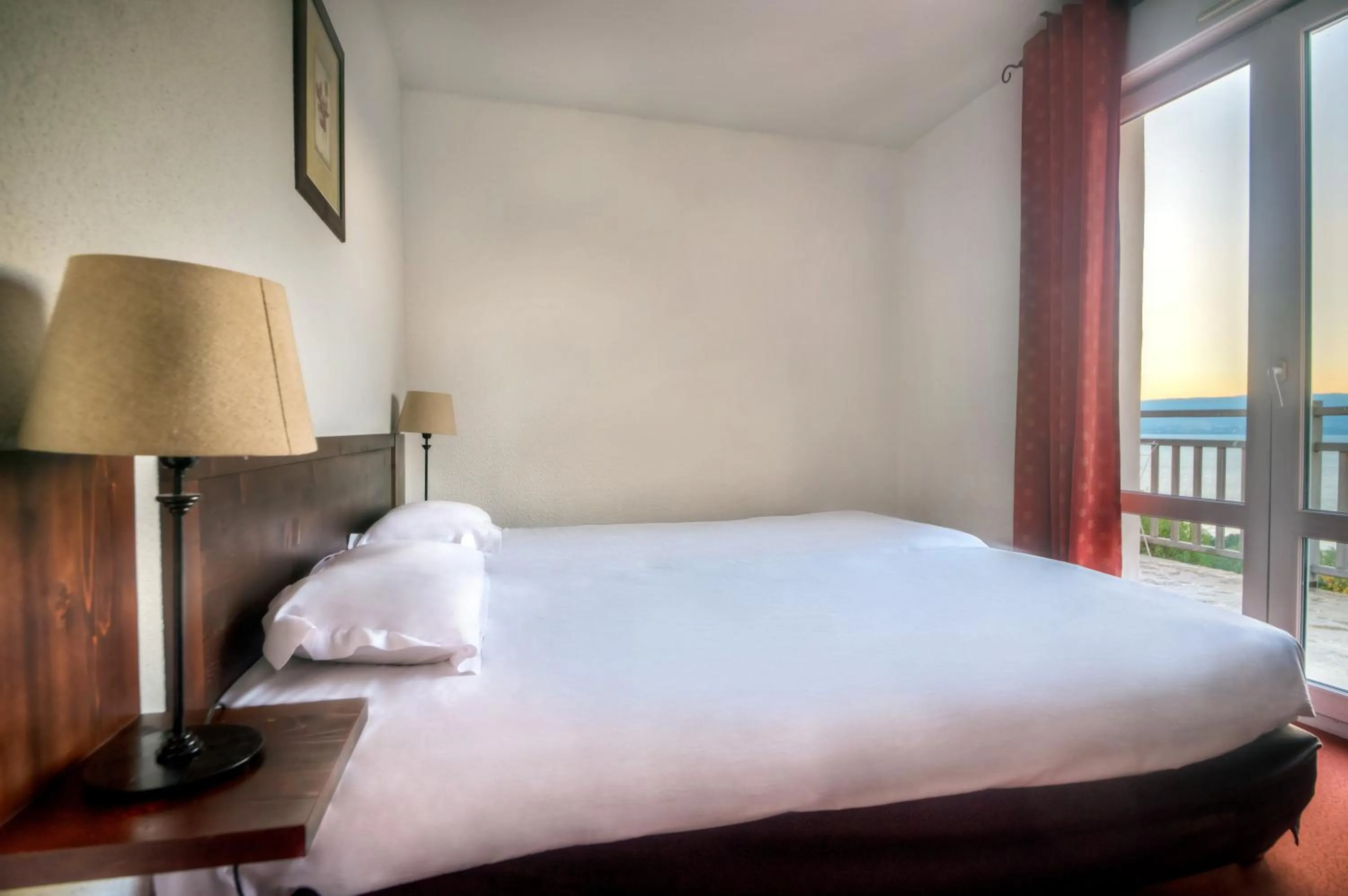 One-Bedroom Apartment with Lake View in Zenitude Evian Les Terrasses du Lac, an Ascend Collection Hotel