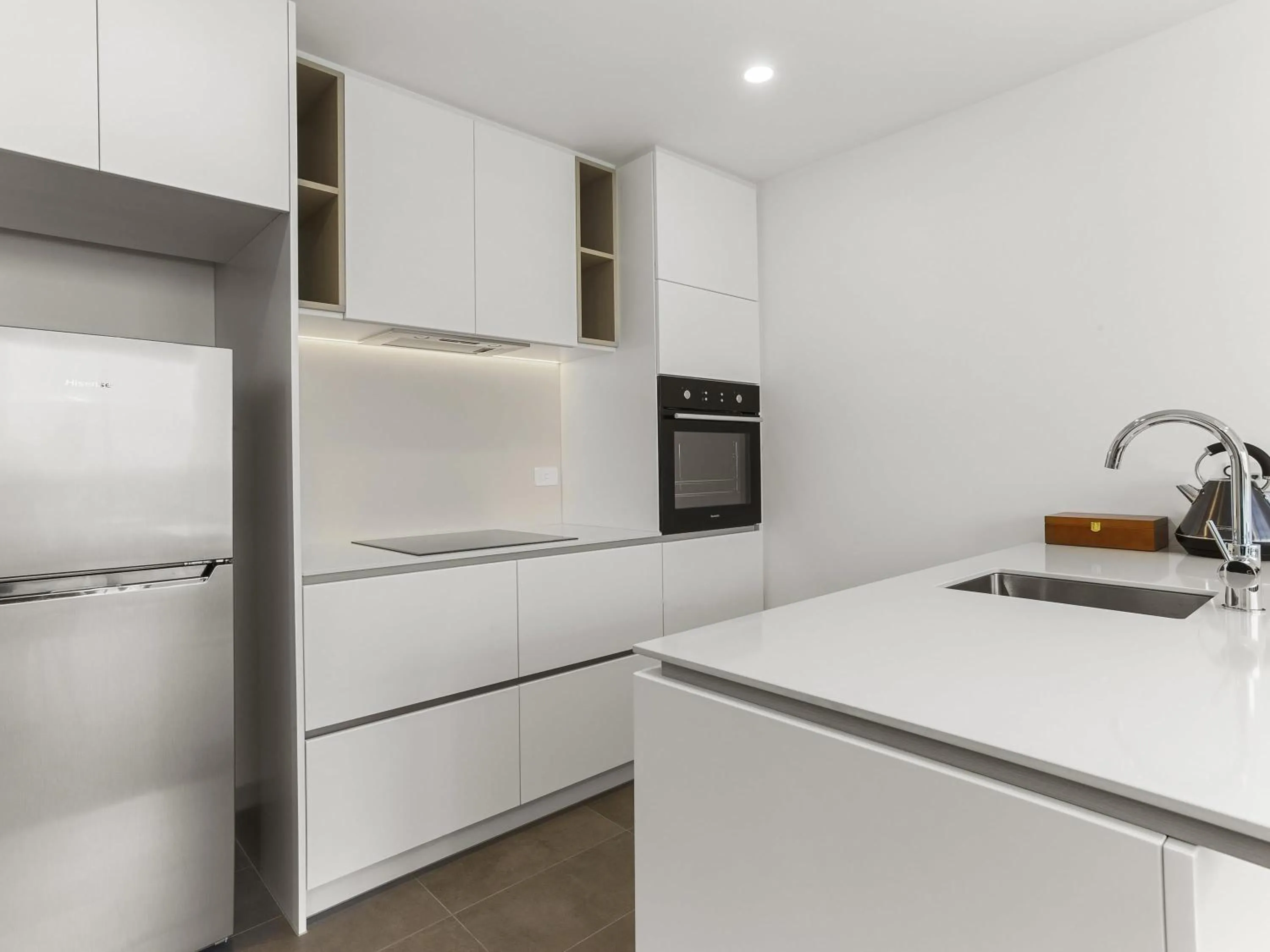 Premium One-Bedroom Apartment with King Bed and Balcony in The Sebel Melbourne Moonee Ponds