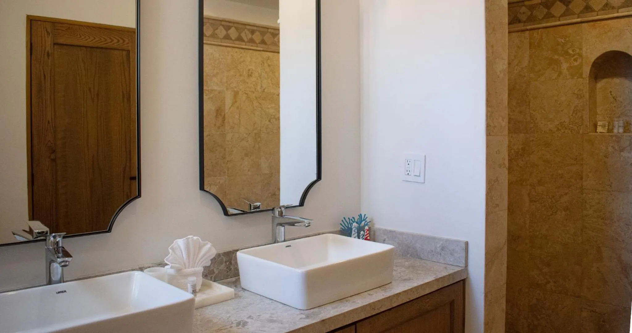 Deluxe Luxury King Suite with One King Bed and One Sofa Bed - Non-Smoking in Los Cabos Golf Resort, Trademark Collection by Wyndham