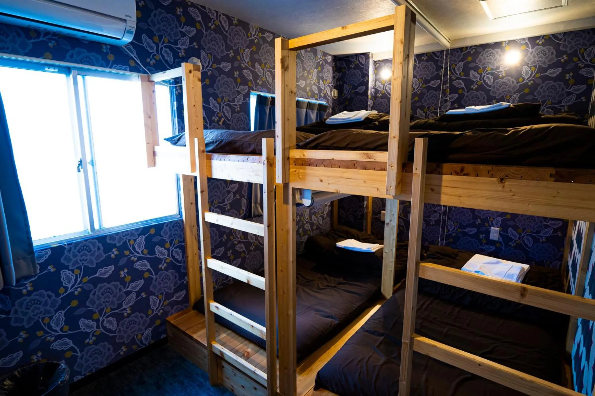 Quadruple Room with Shared Bathroom in R Hostel Namba south