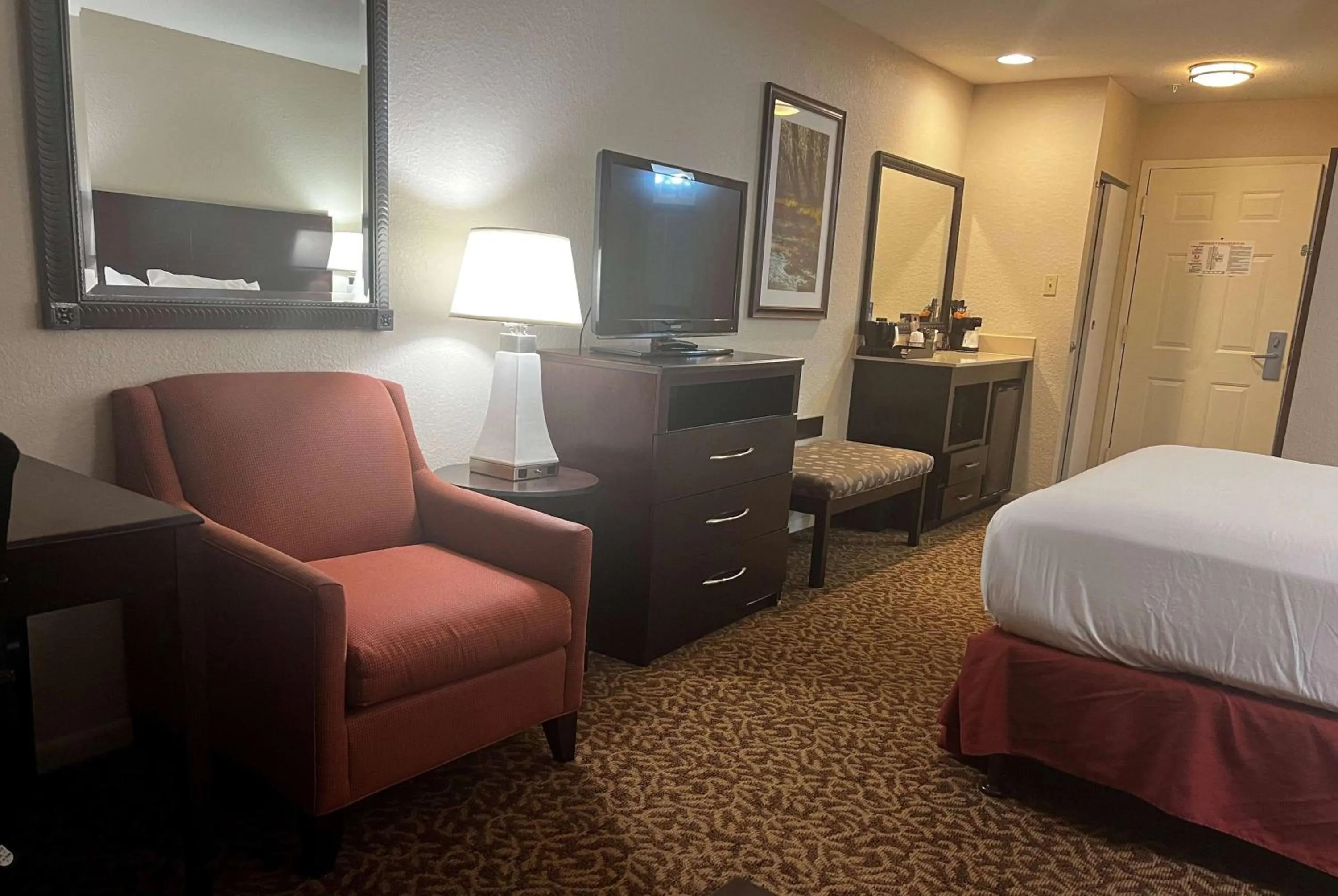 King Room - Non-Smoking in Baymont by Wyndham Houston/Westchase