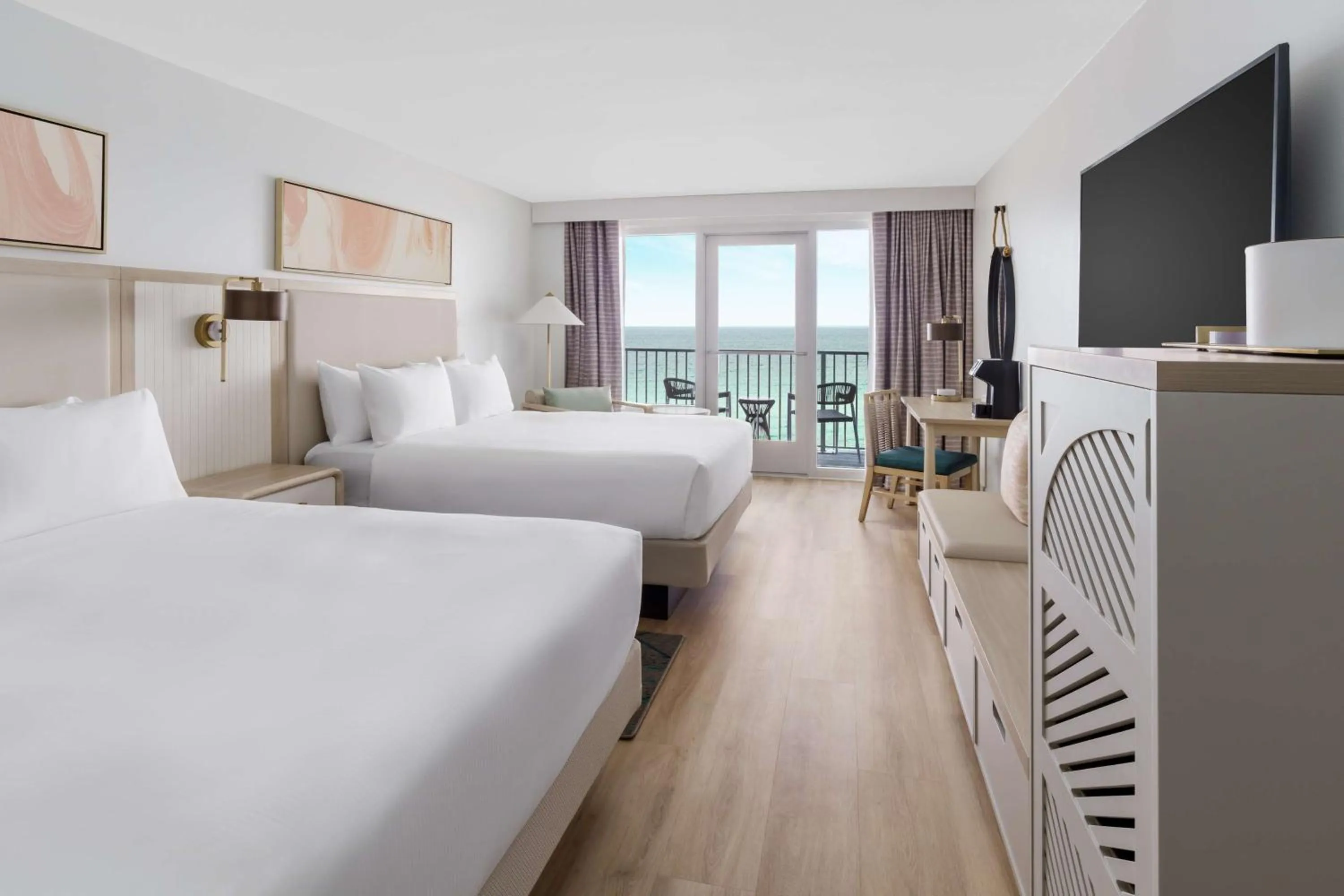 Gulf Front Queen Room with Two Queen Beds and Balcony in Beal House Fort Walton Beach, Tapestry Collection By Hilton