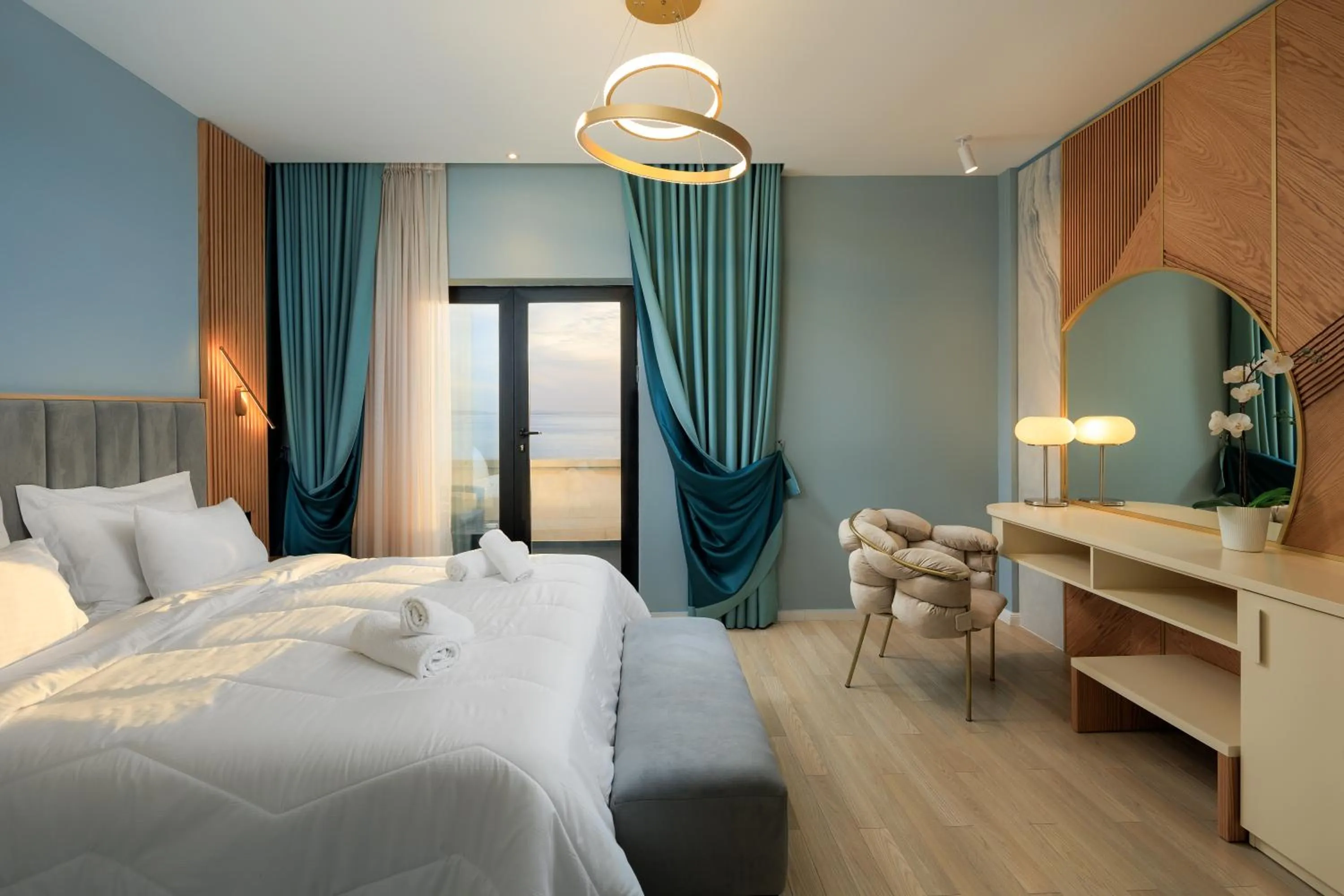 Superior Double Room with Full Sea View in Hotel Brilant Saranda