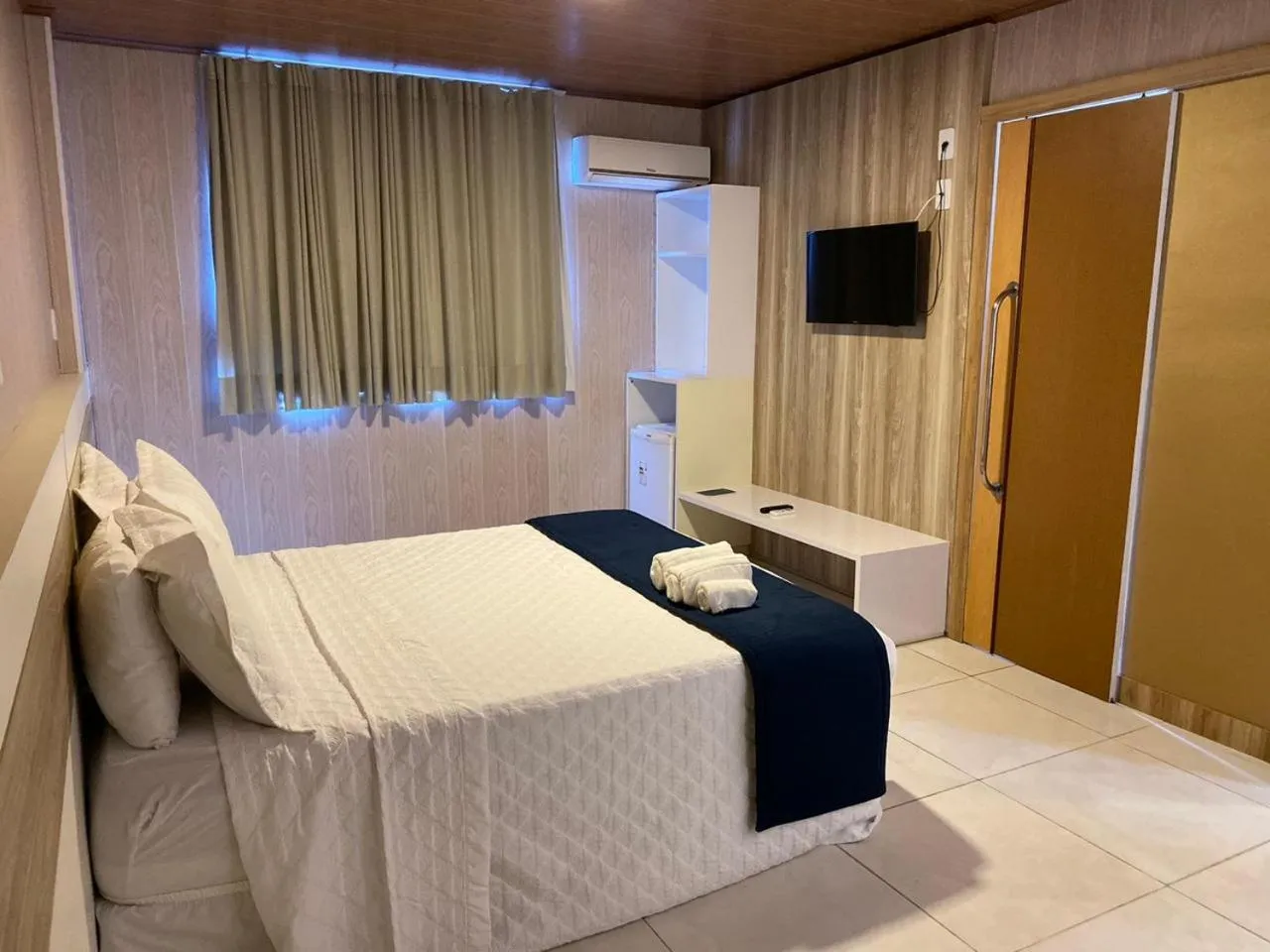 Standard Double Room in Farol Plaza Hotel