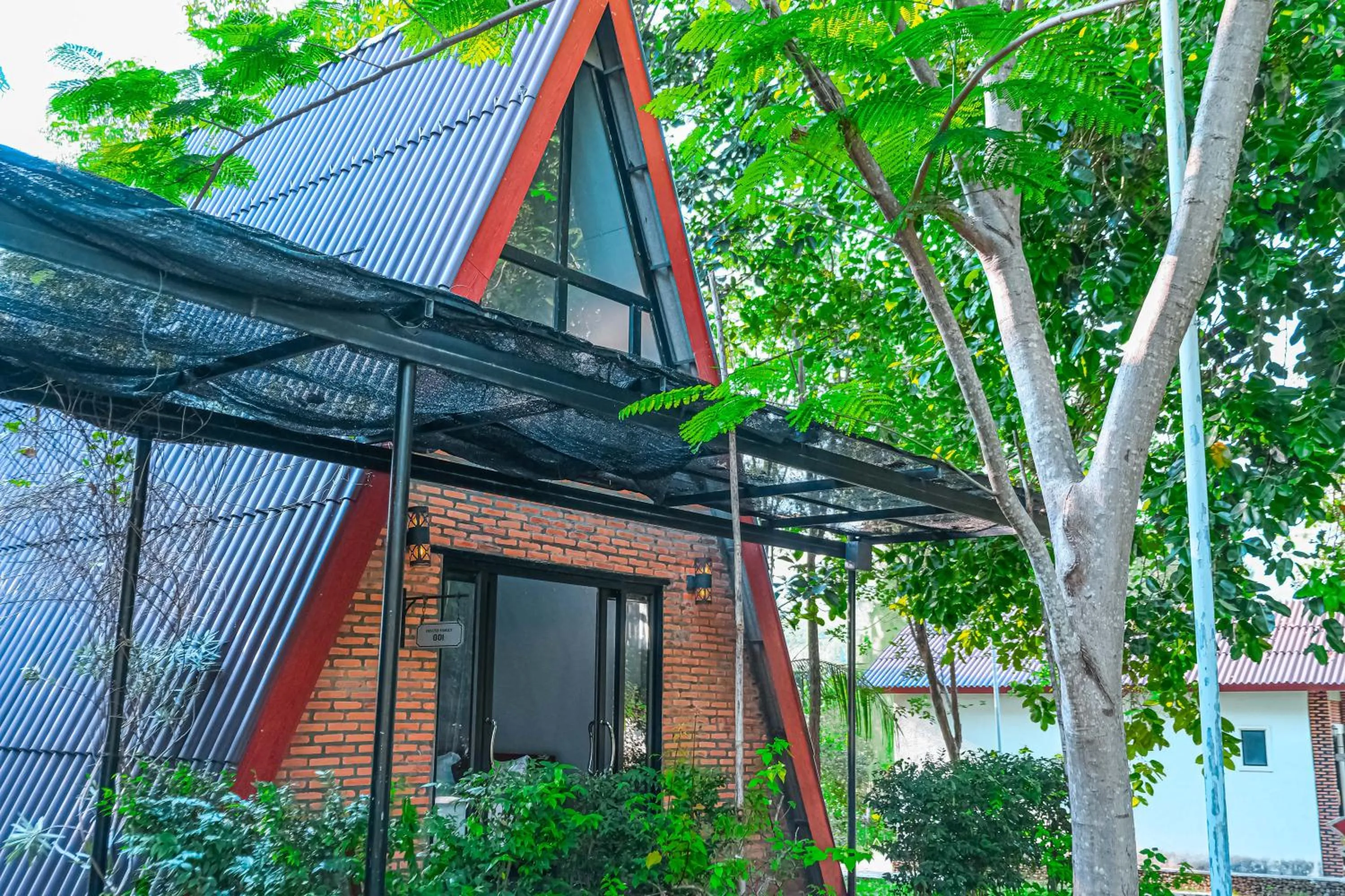 Deluxe Family Room in Prek Kdat Resort