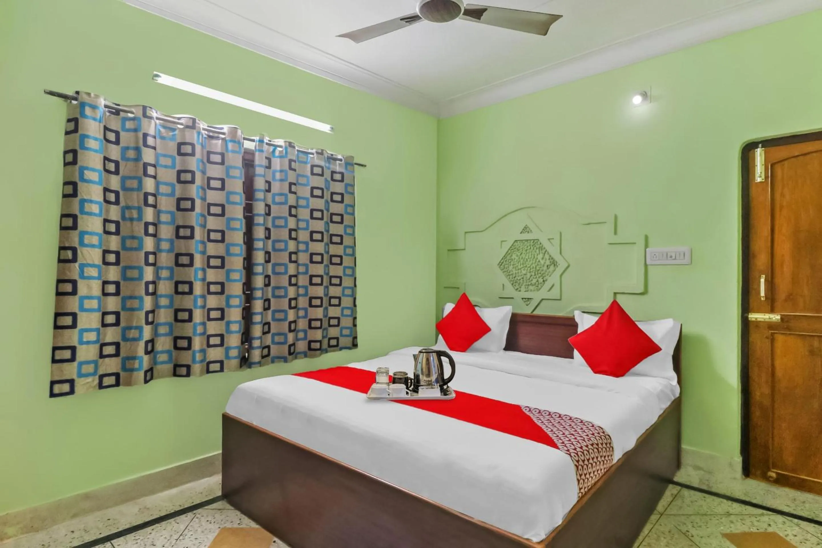 Classic Triple Room - single occupancy in Super Hotel O Sai Heritage