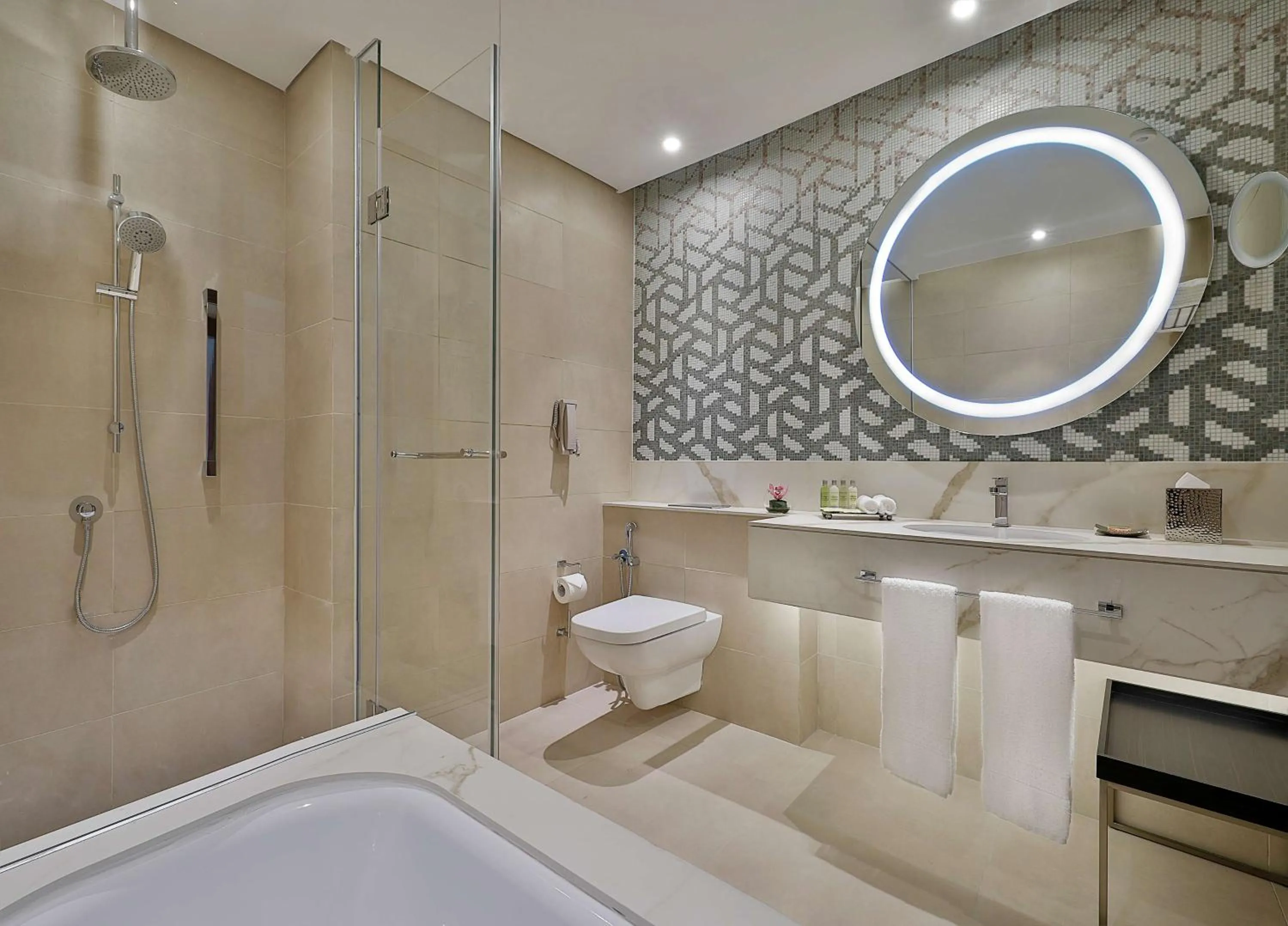 King Studio - Mobility Accessible in Hilton Doha The Pearl